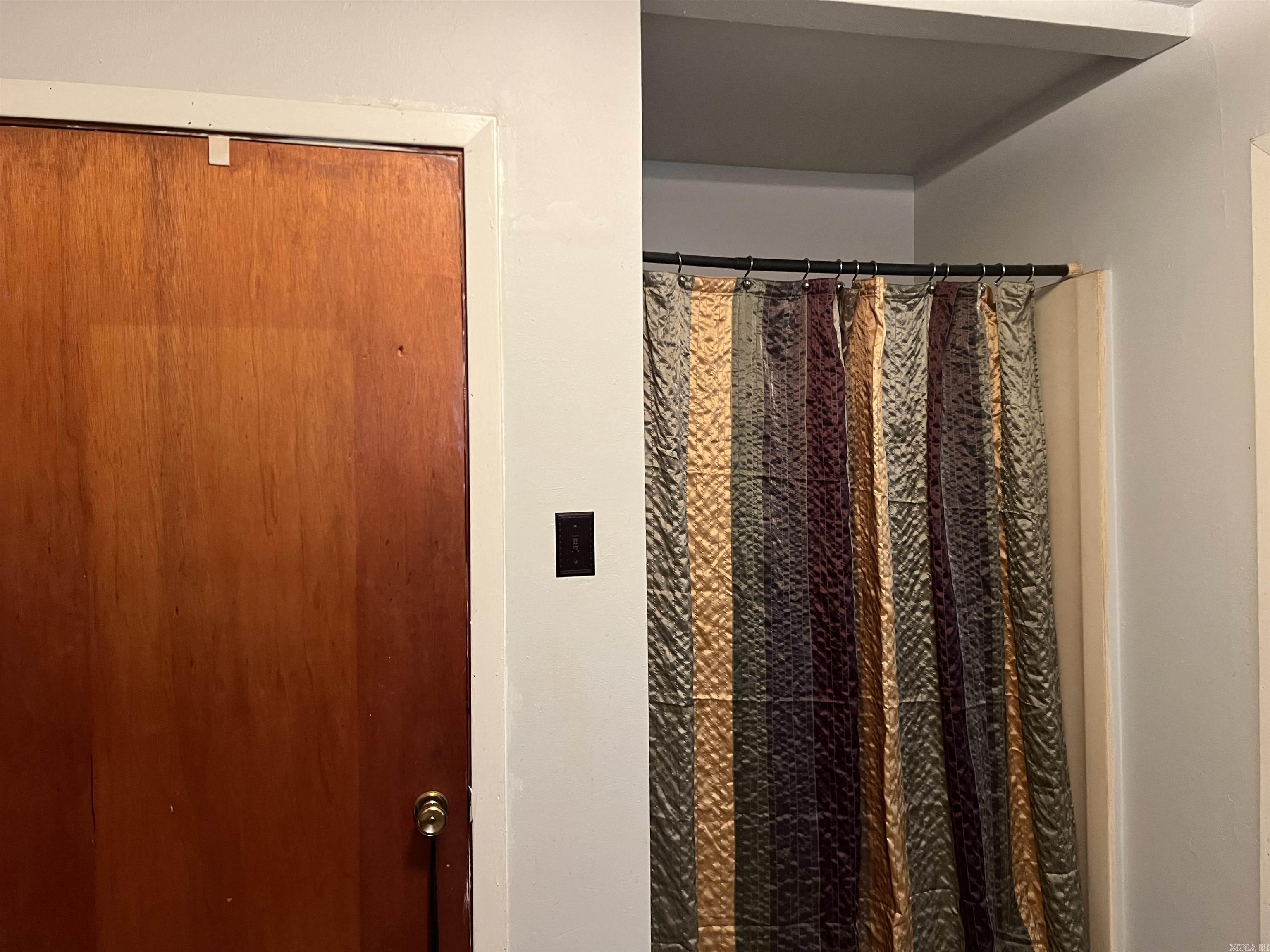 JAMESTOWN RES ANNEX ADD - Residential