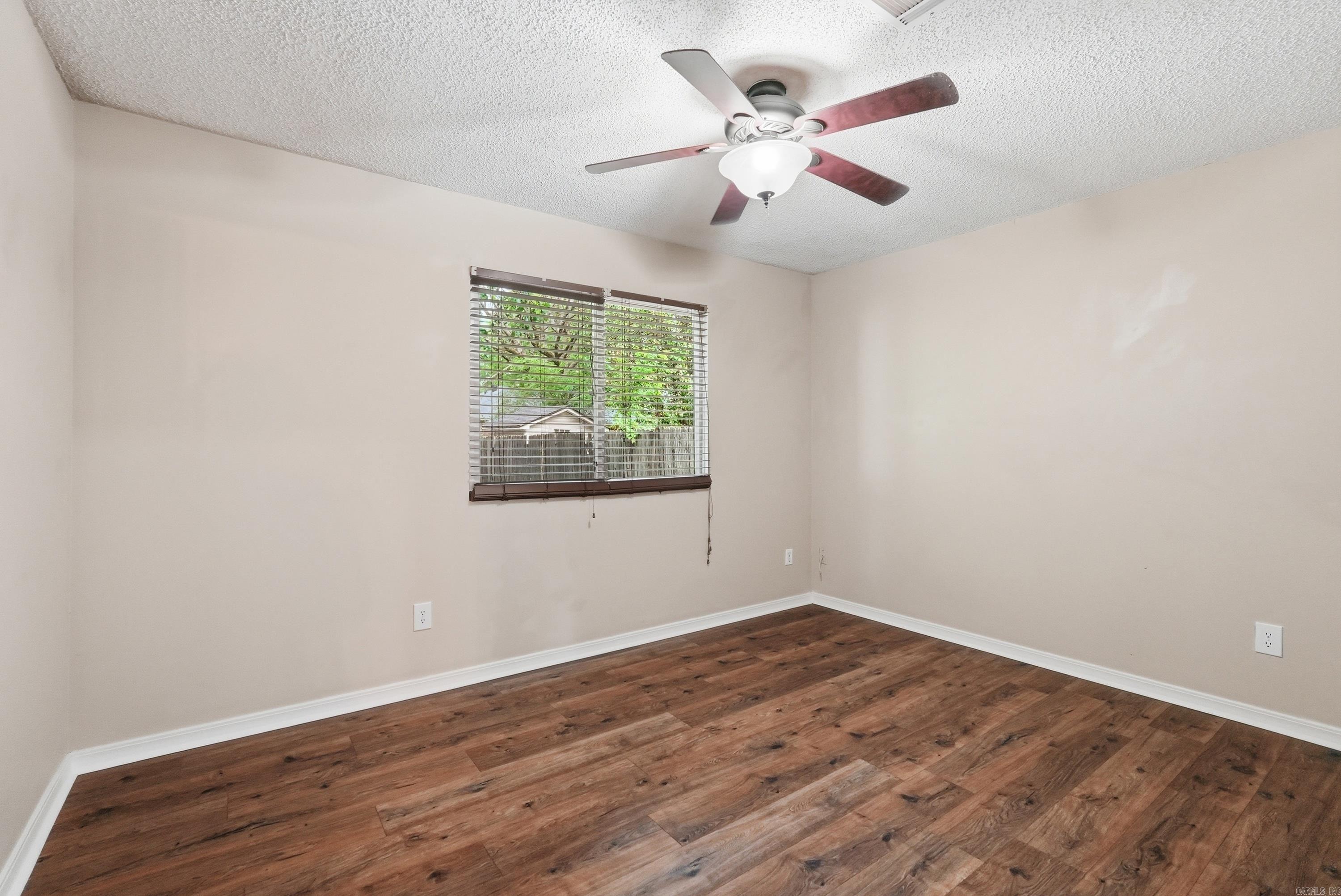 BRIERWOOD - Residential