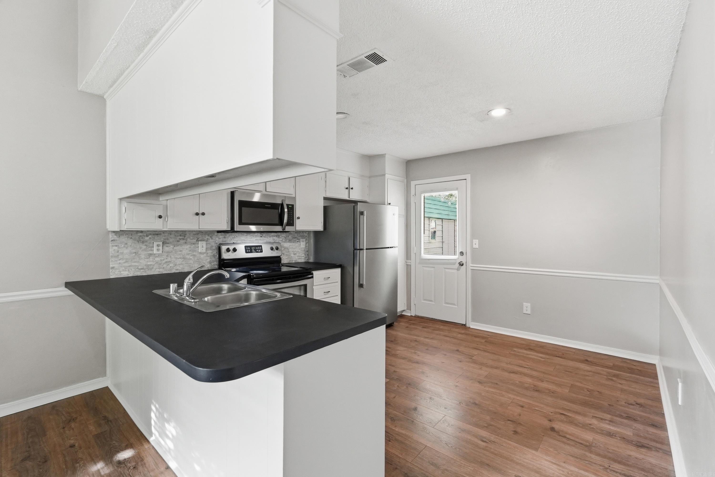 BRIERWOOD - Residential