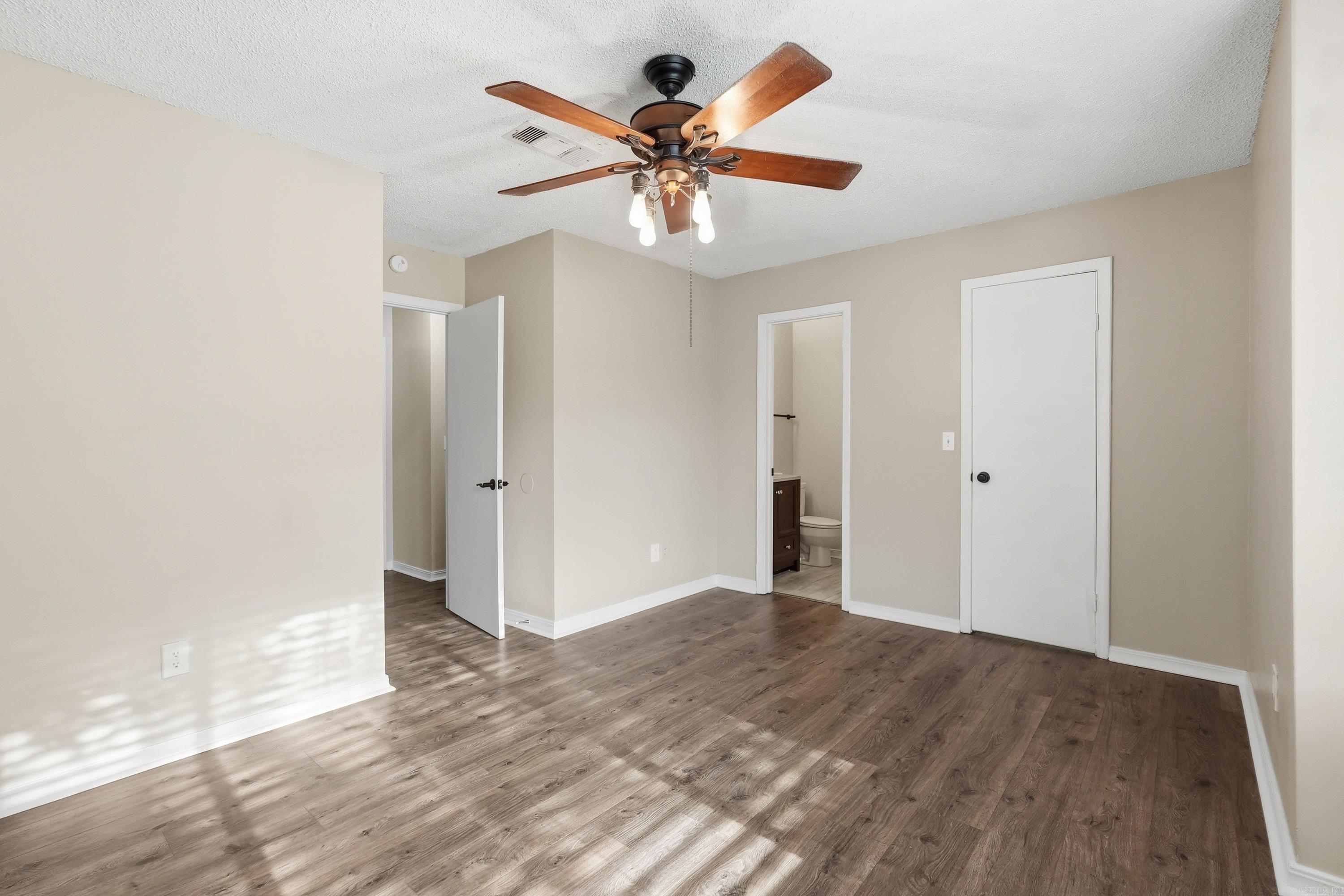 BRIERWOOD - Residential