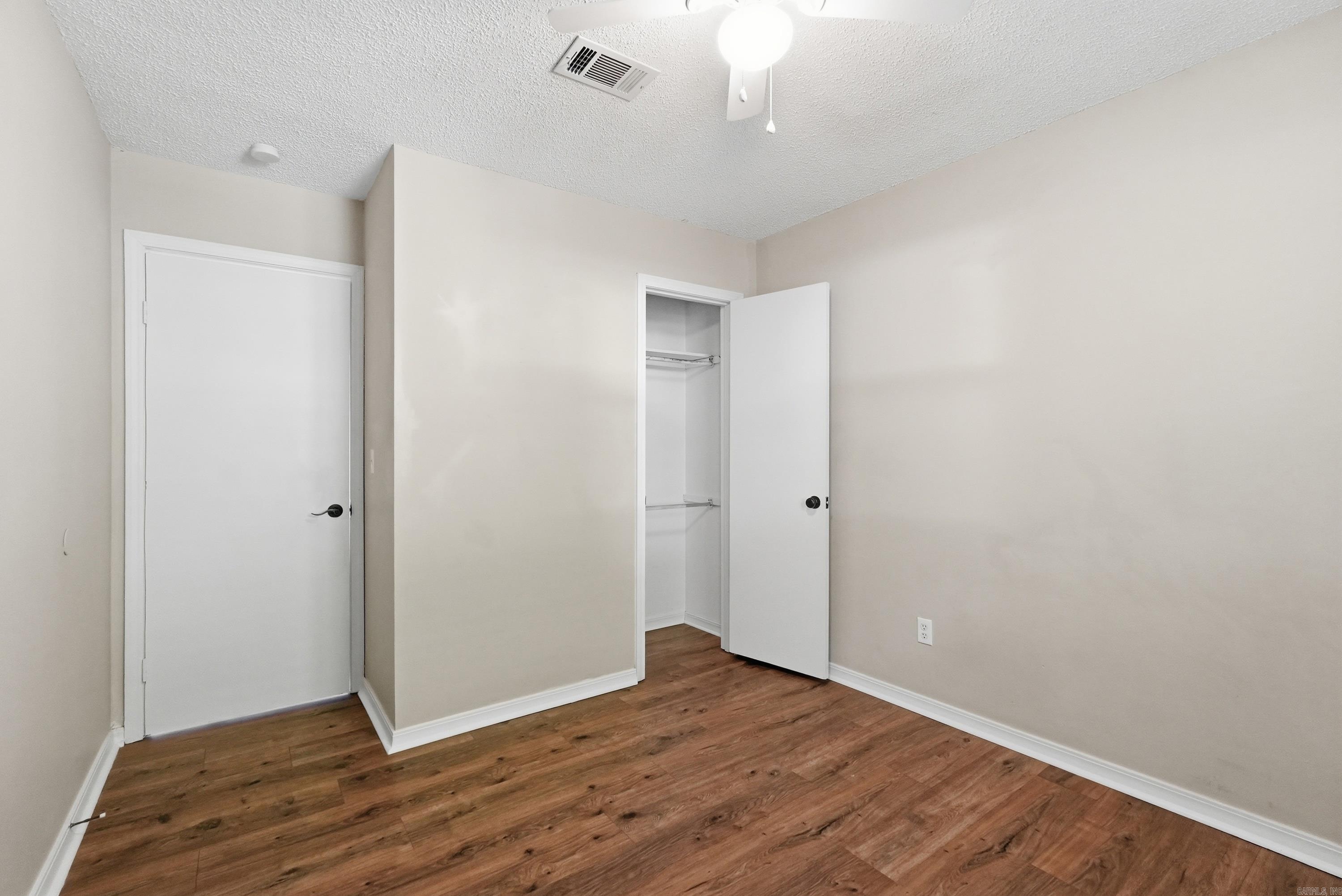 BRIERWOOD - Residential