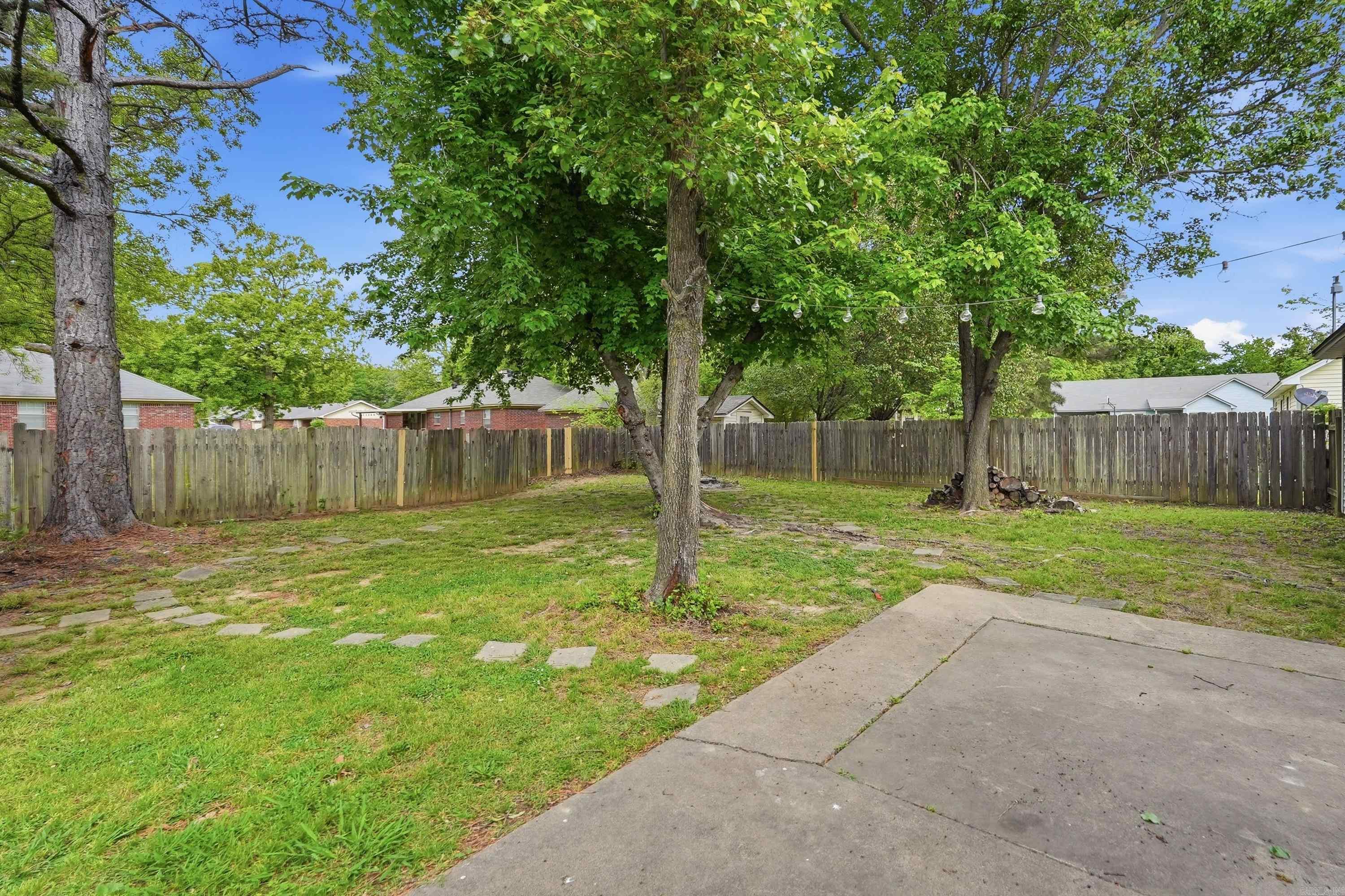 BRIERWOOD - Residential