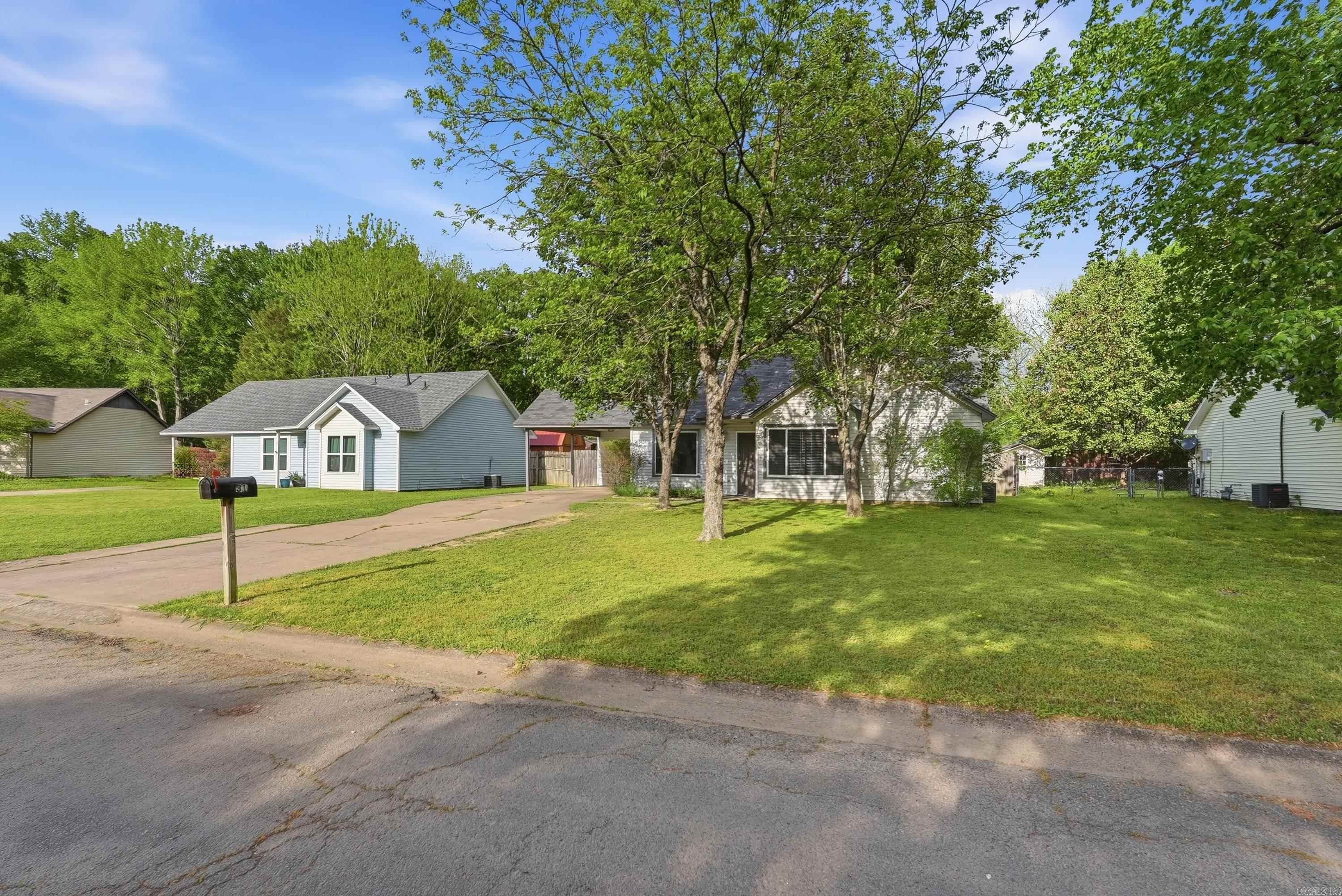 BRIERWOOD - Residential