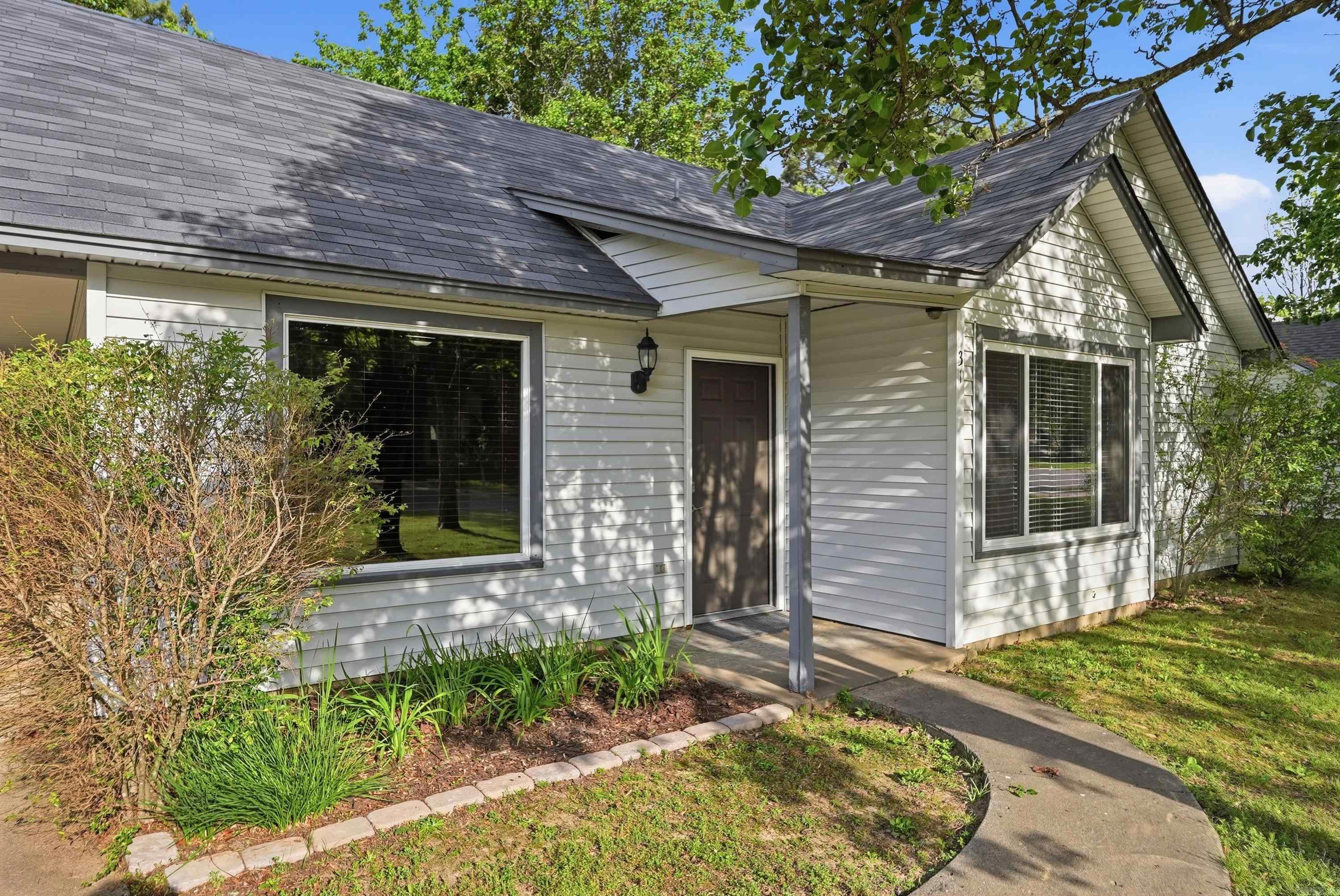 BRIERWOOD - Residential