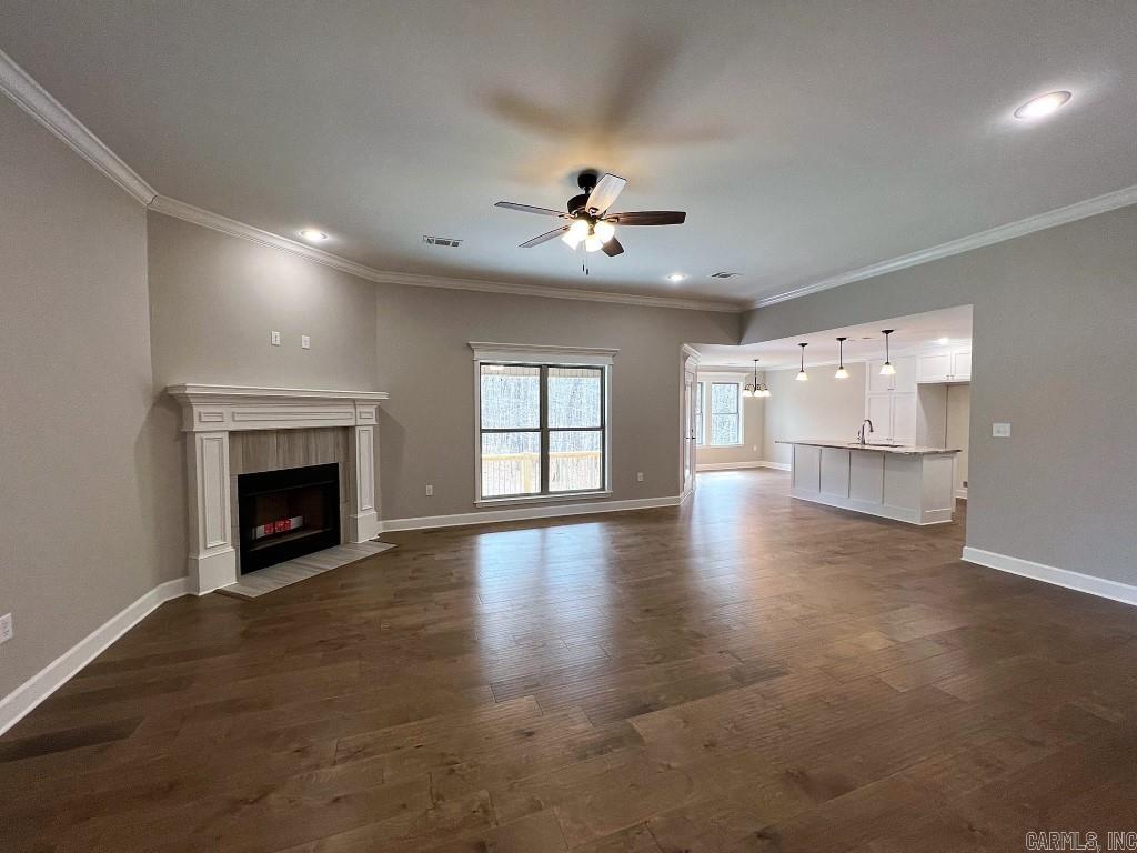 PINEWOOD ESTATES - Residential