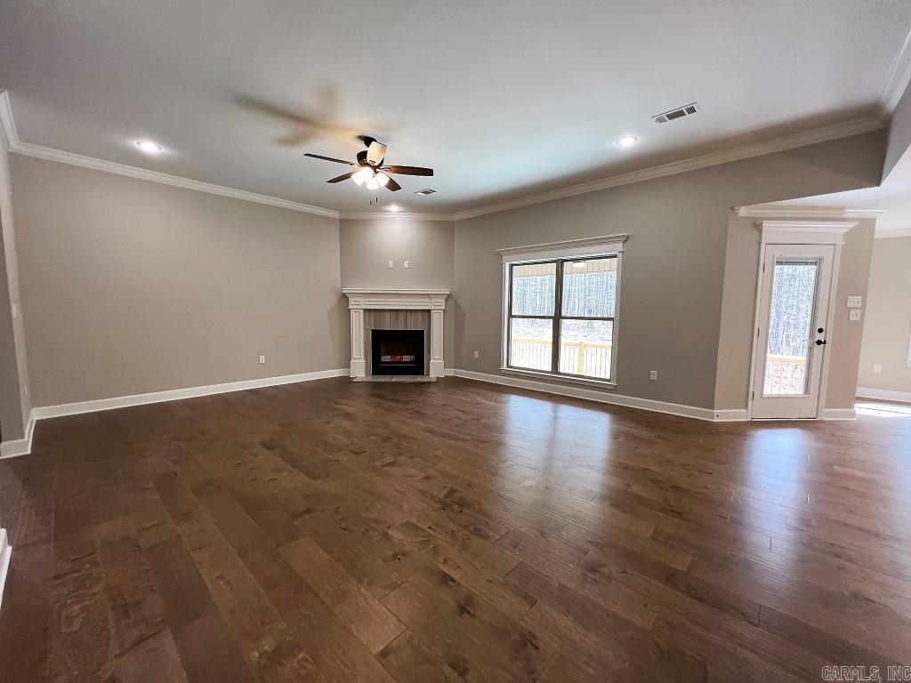 PINEWOOD ESTATES - Residential