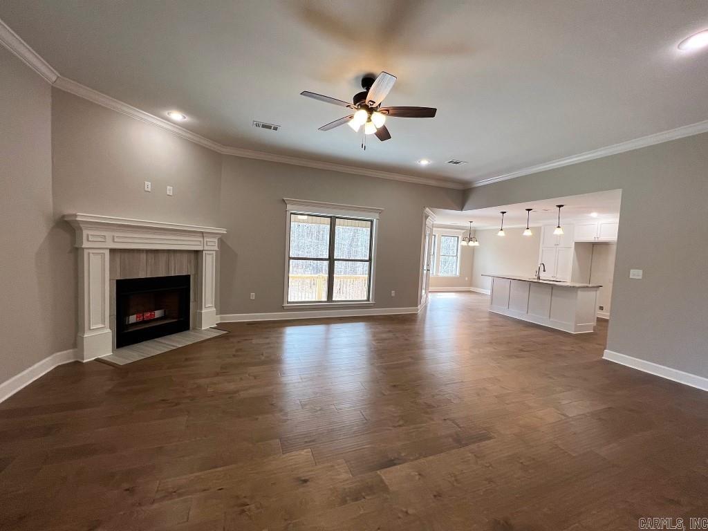 PINEWOOD ESTATES - Residential