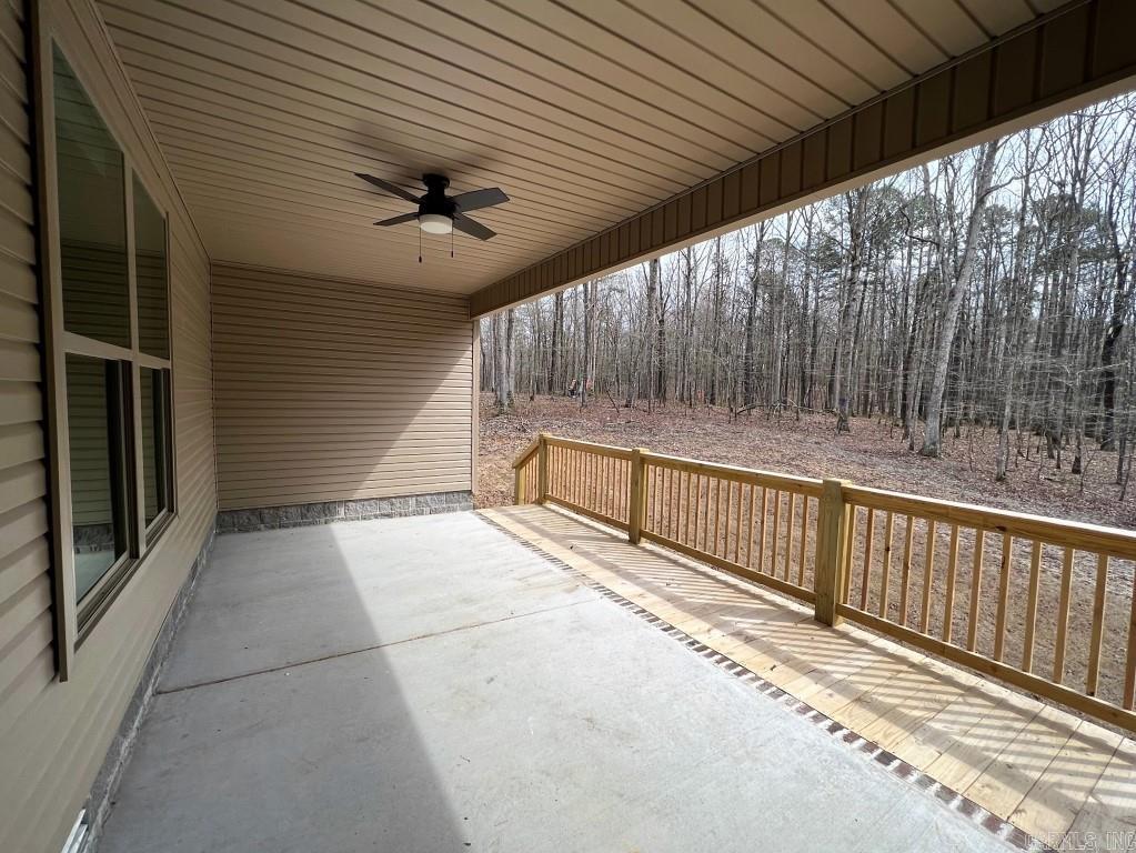 PINEWOOD ESTATES - Residential