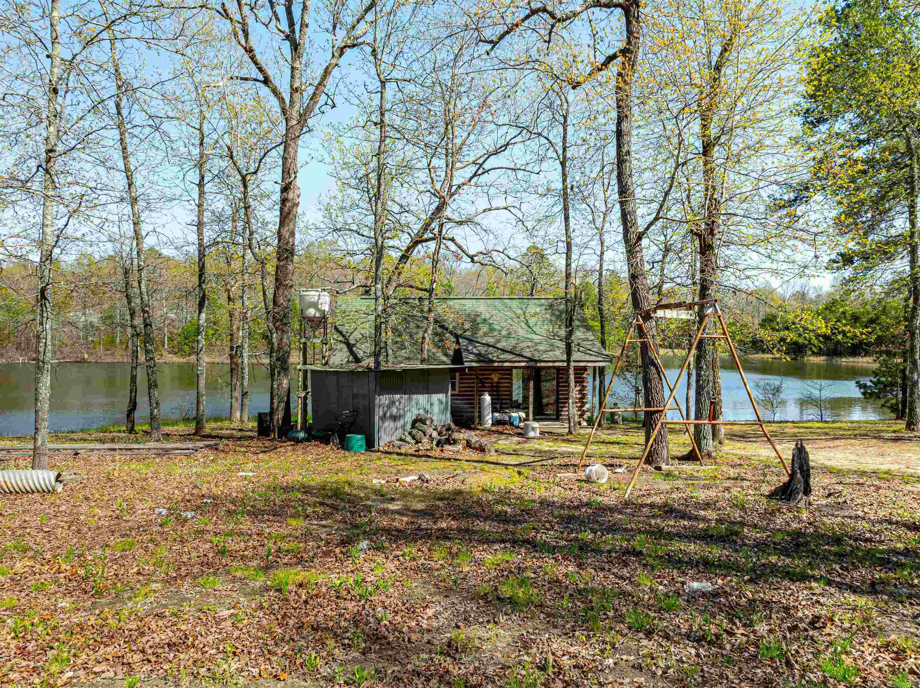 Metes & Bounds - Land