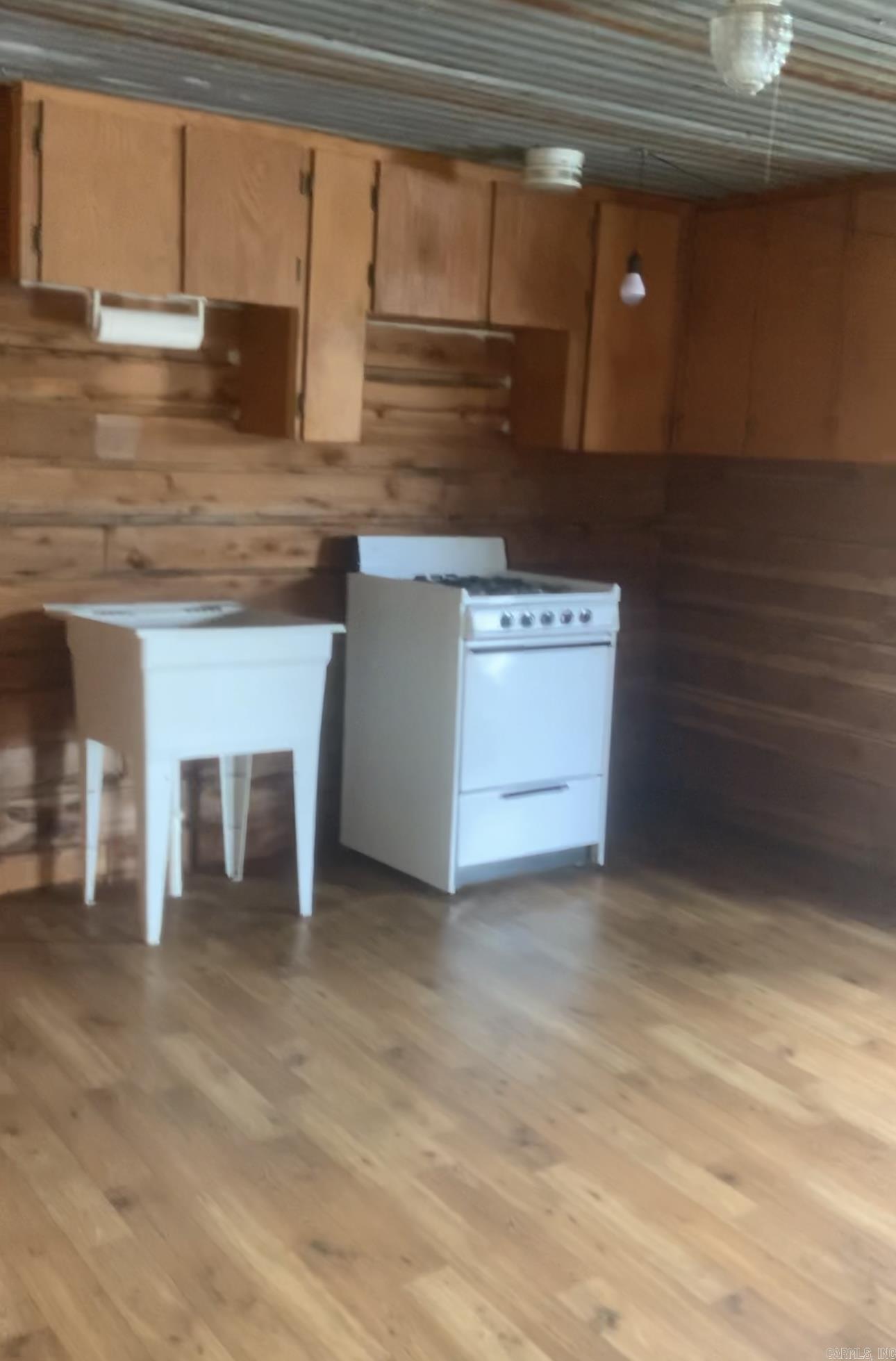 Metes & Bounds - Land