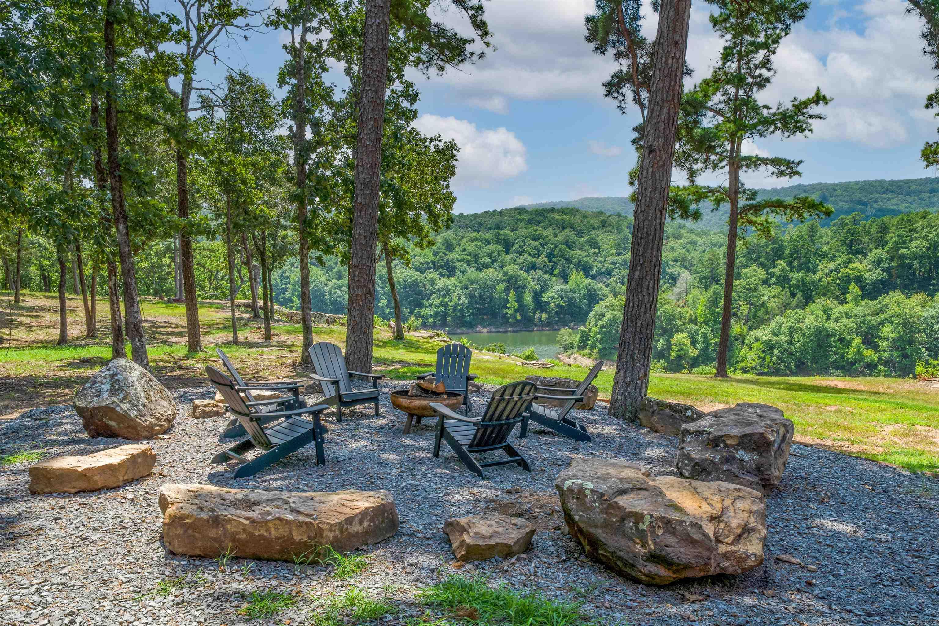 LAKEWOOD - Residential