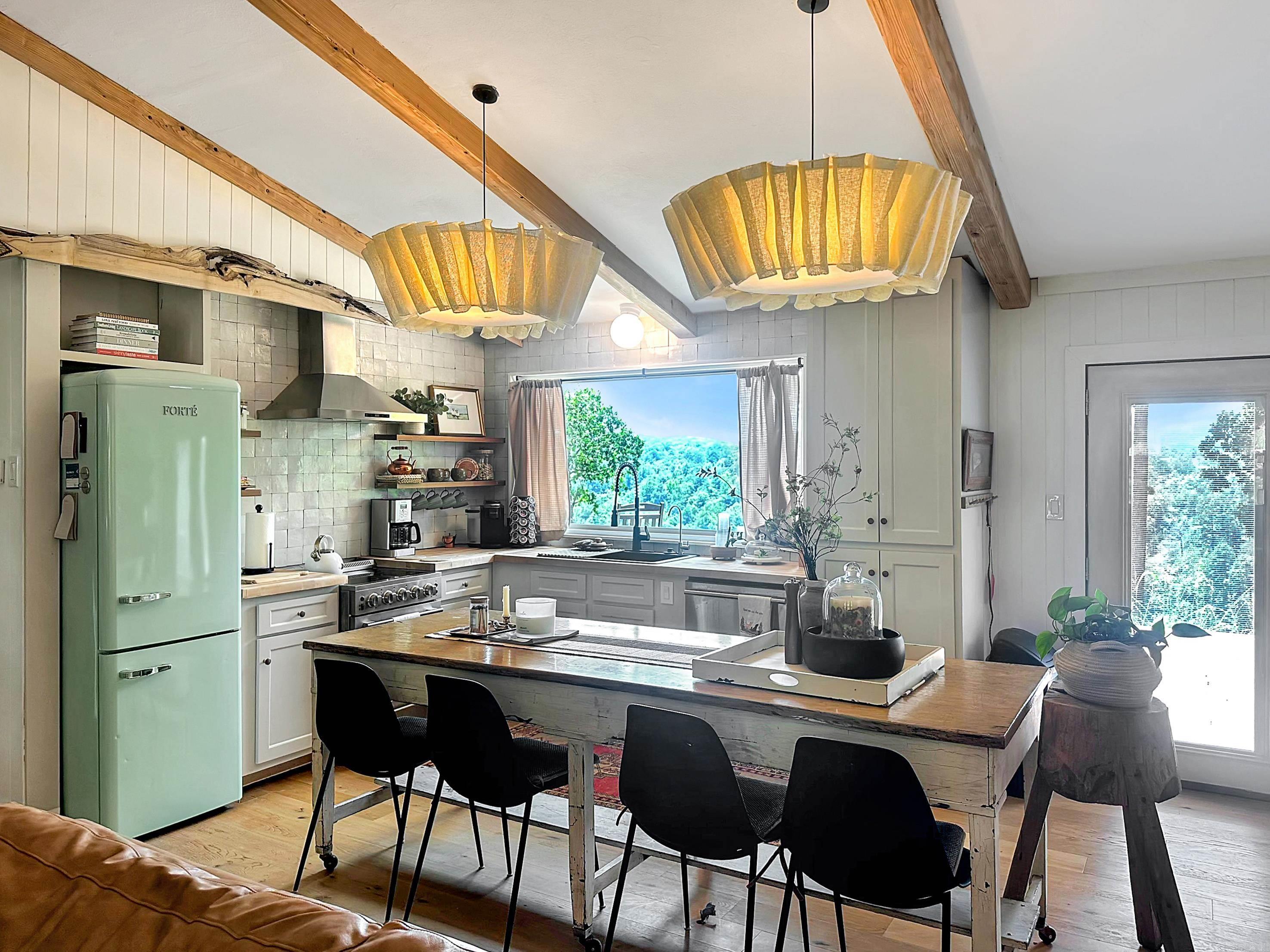 LAKEWOOD - Residential