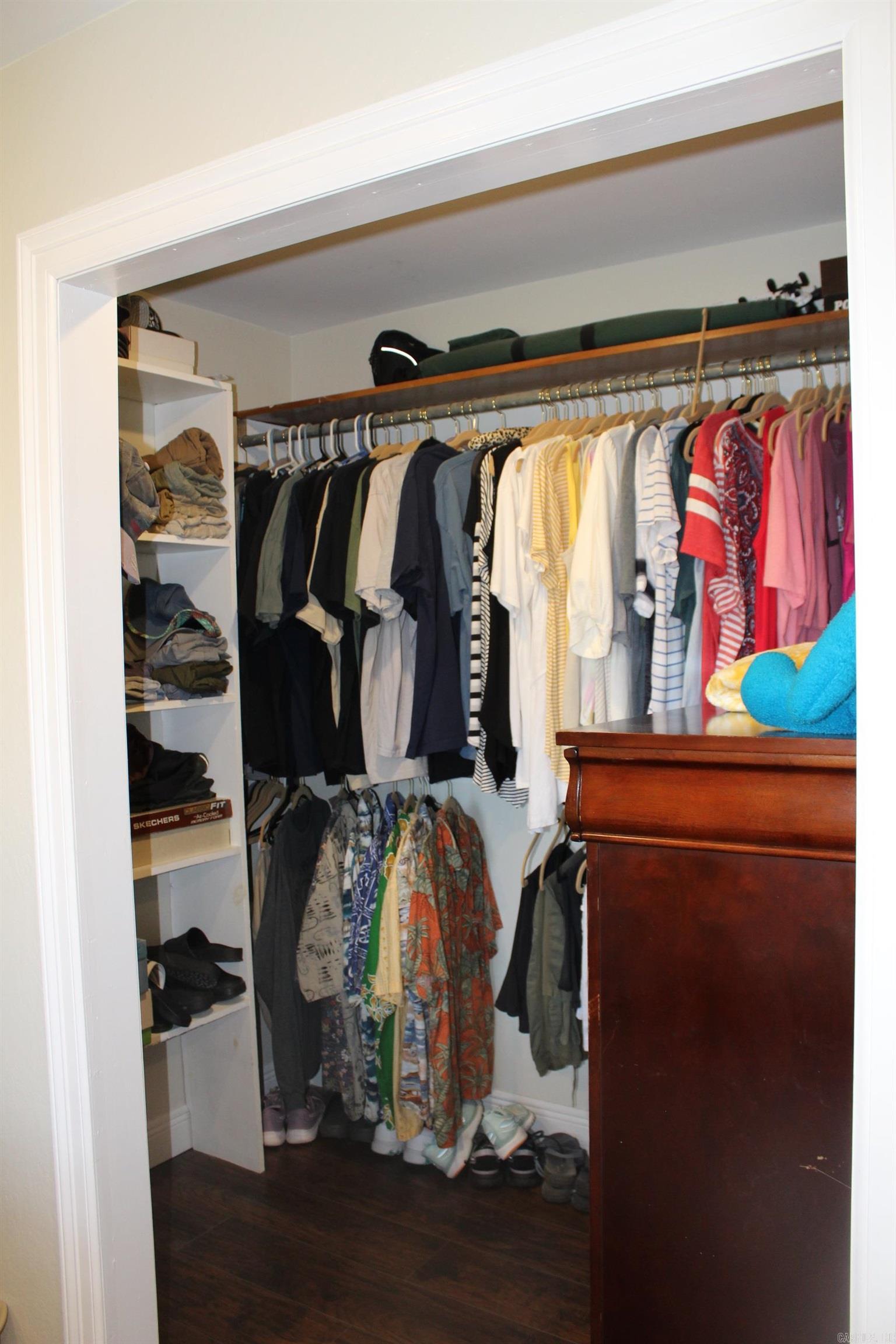 HIDDEN VALLEY ESTATES - Residential