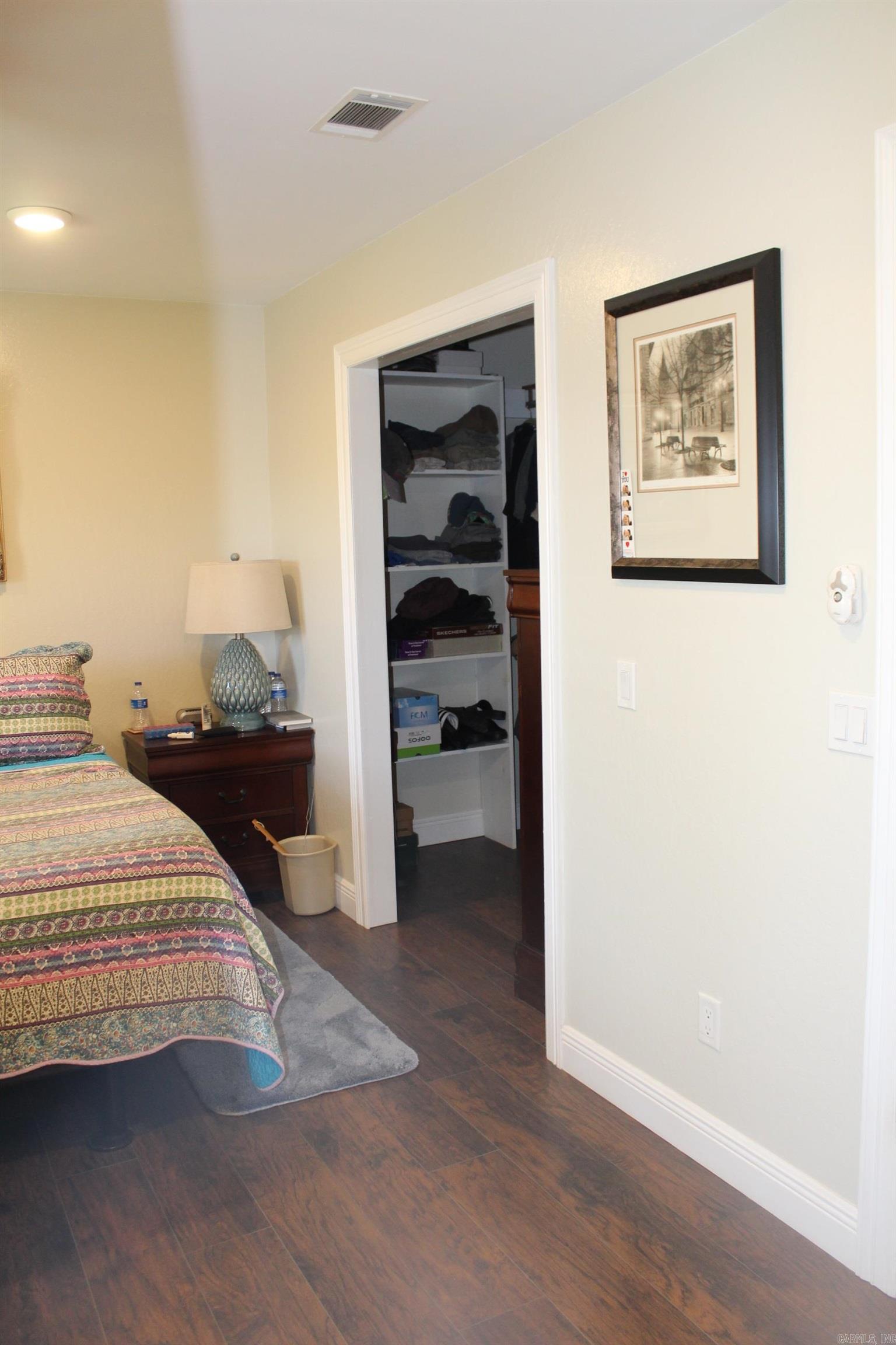 HIDDEN VALLEY ESTATES - Residential