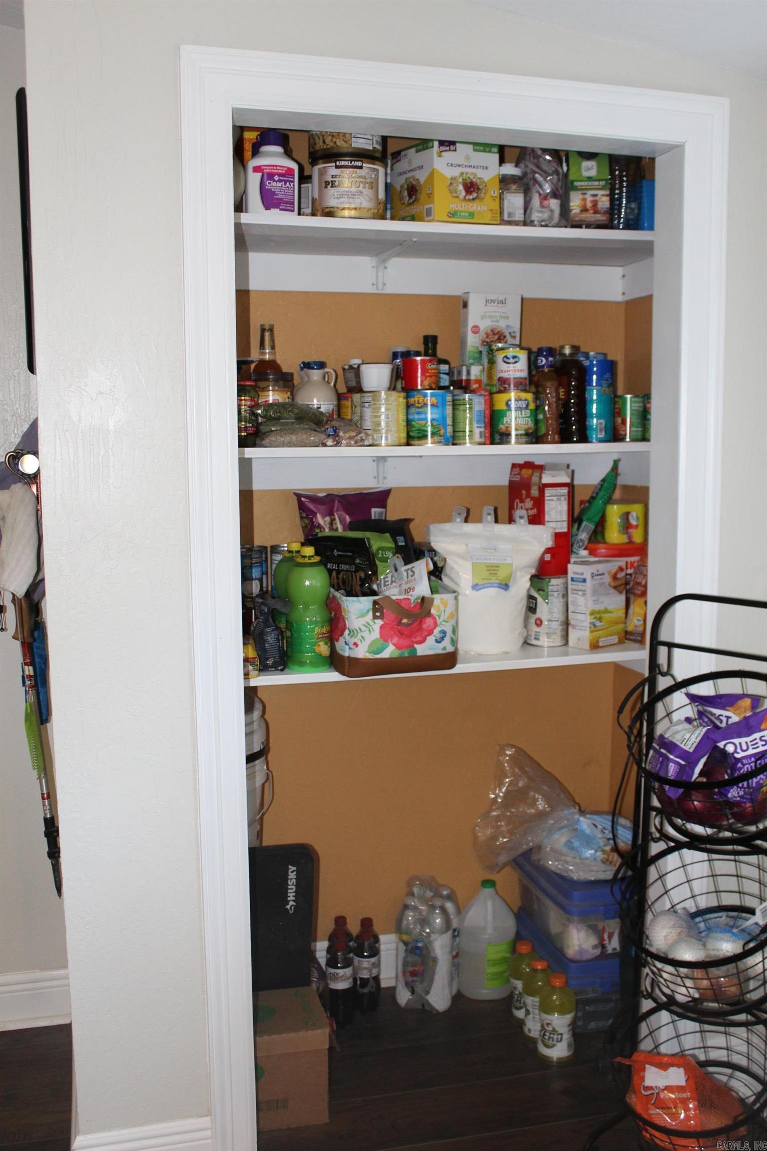 HIDDEN VALLEY ESTATES - Residential