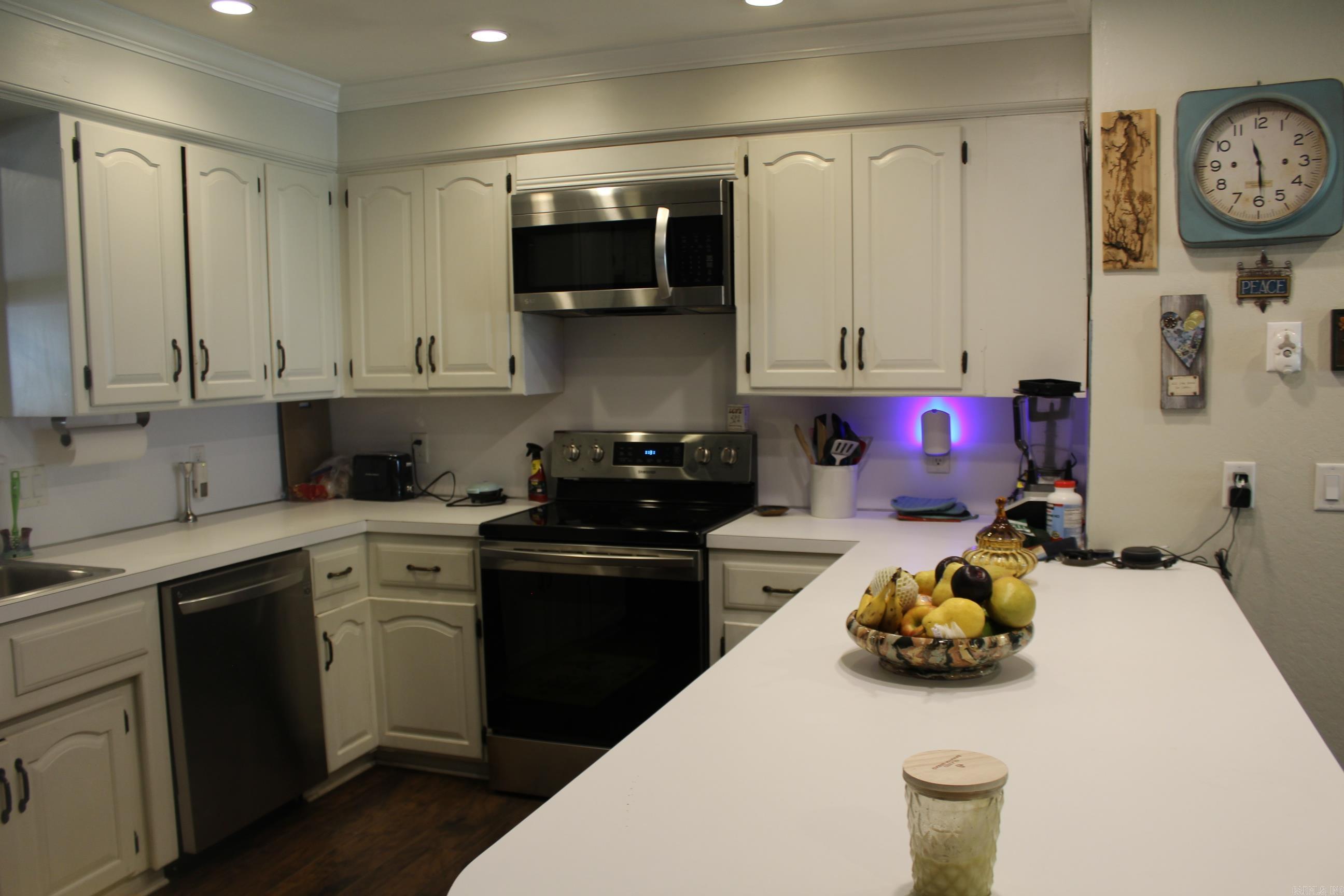 HIDDEN VALLEY ESTATES - Residential