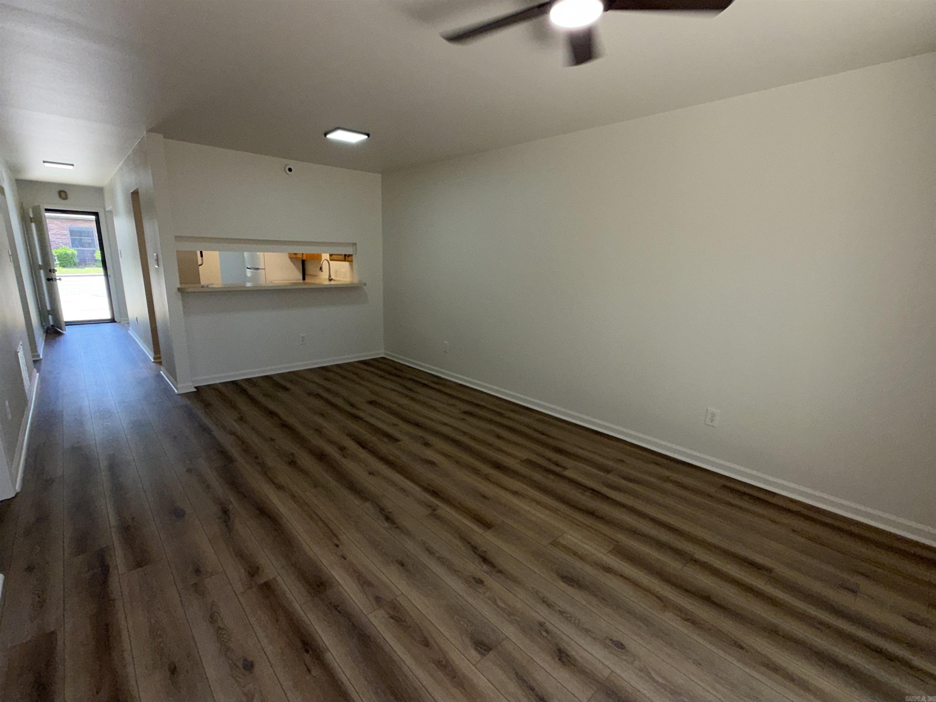 CHARMARY SQUARE HPR - Residential