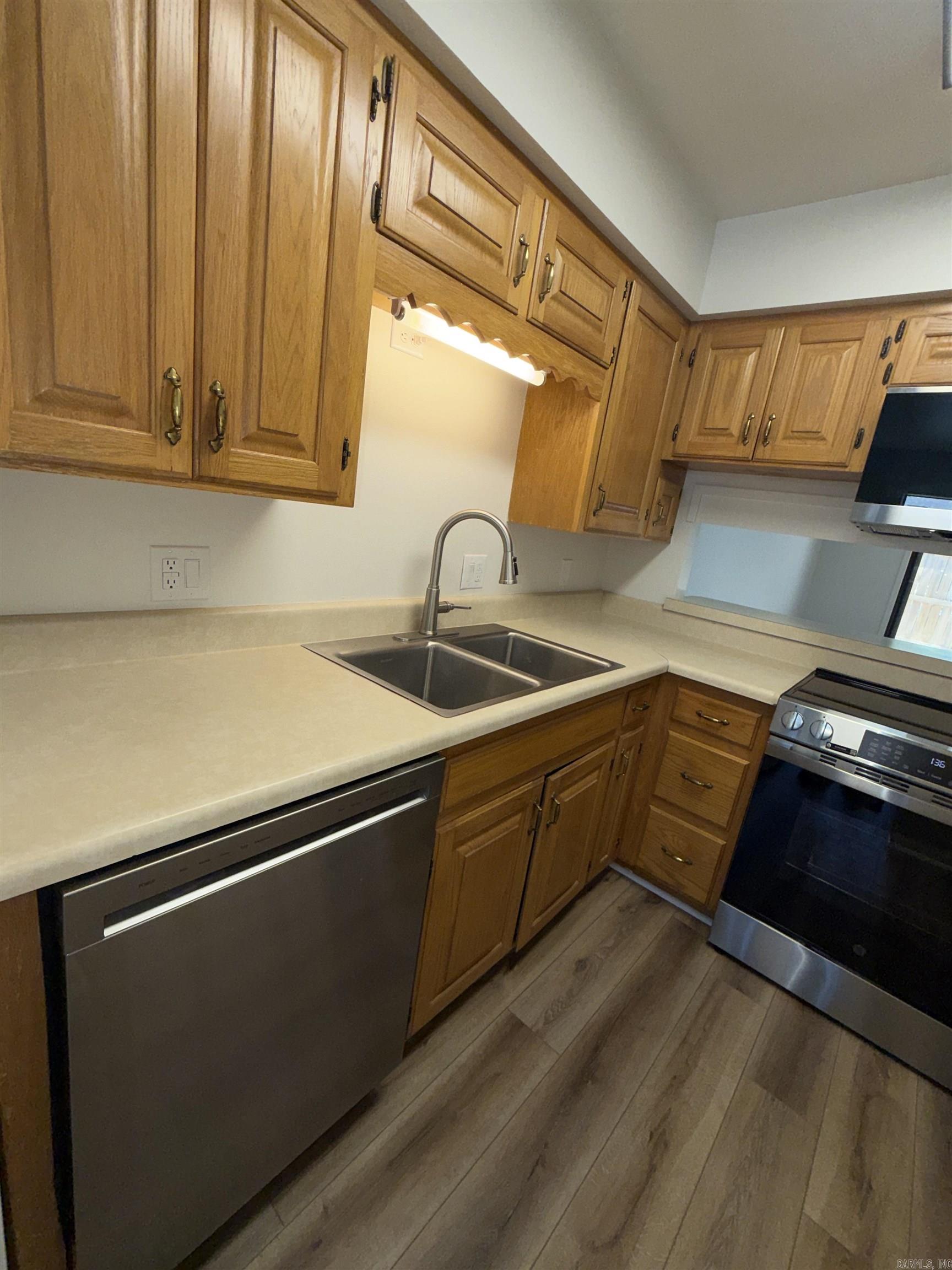 CHARMARY SQUARE HPR - Residential