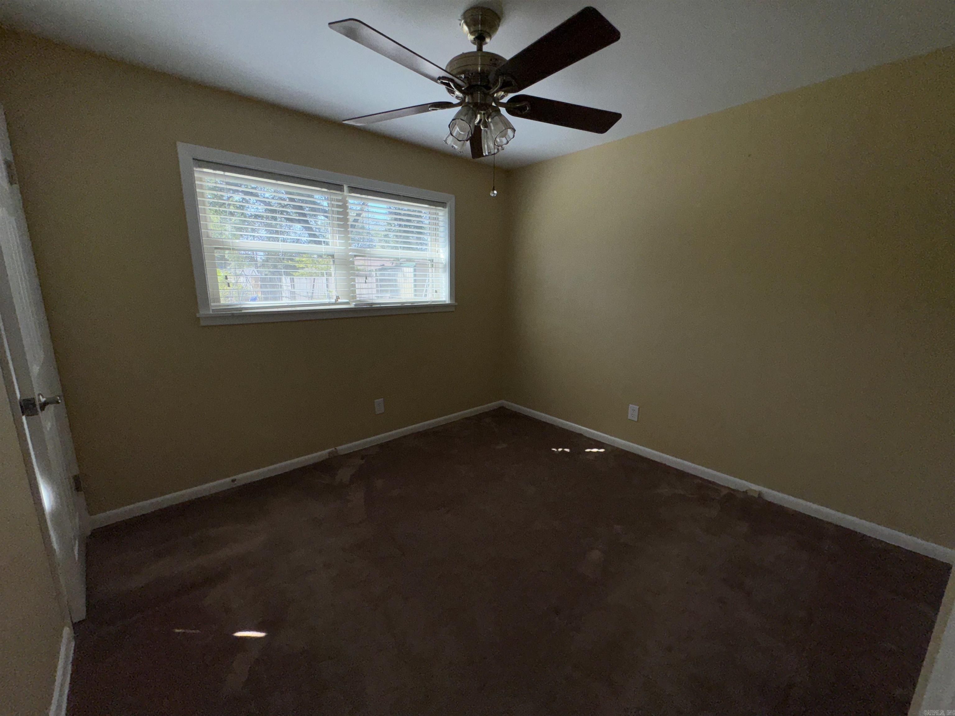 OAK PARK INSIDE - Residential