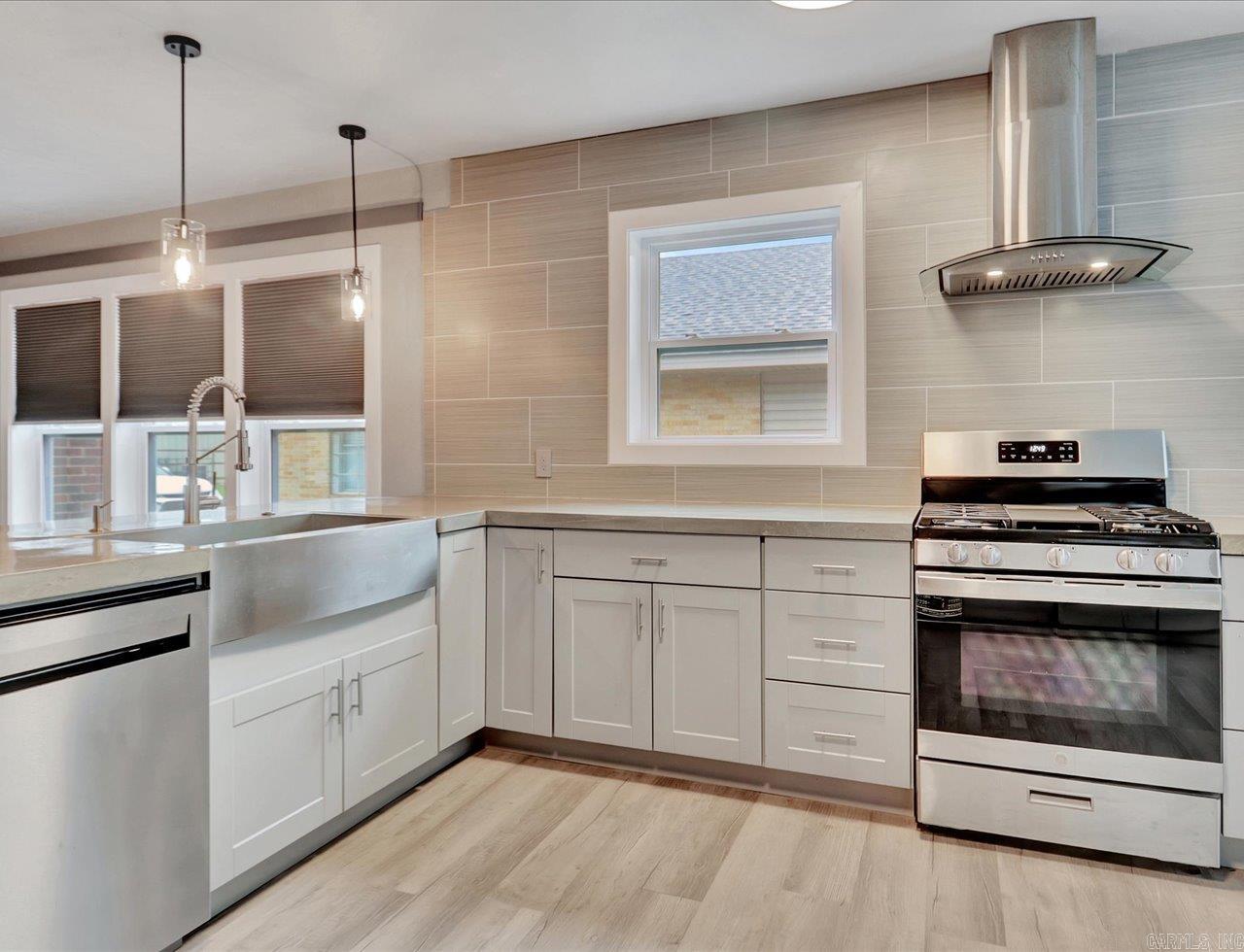 BARKERS - Residential
