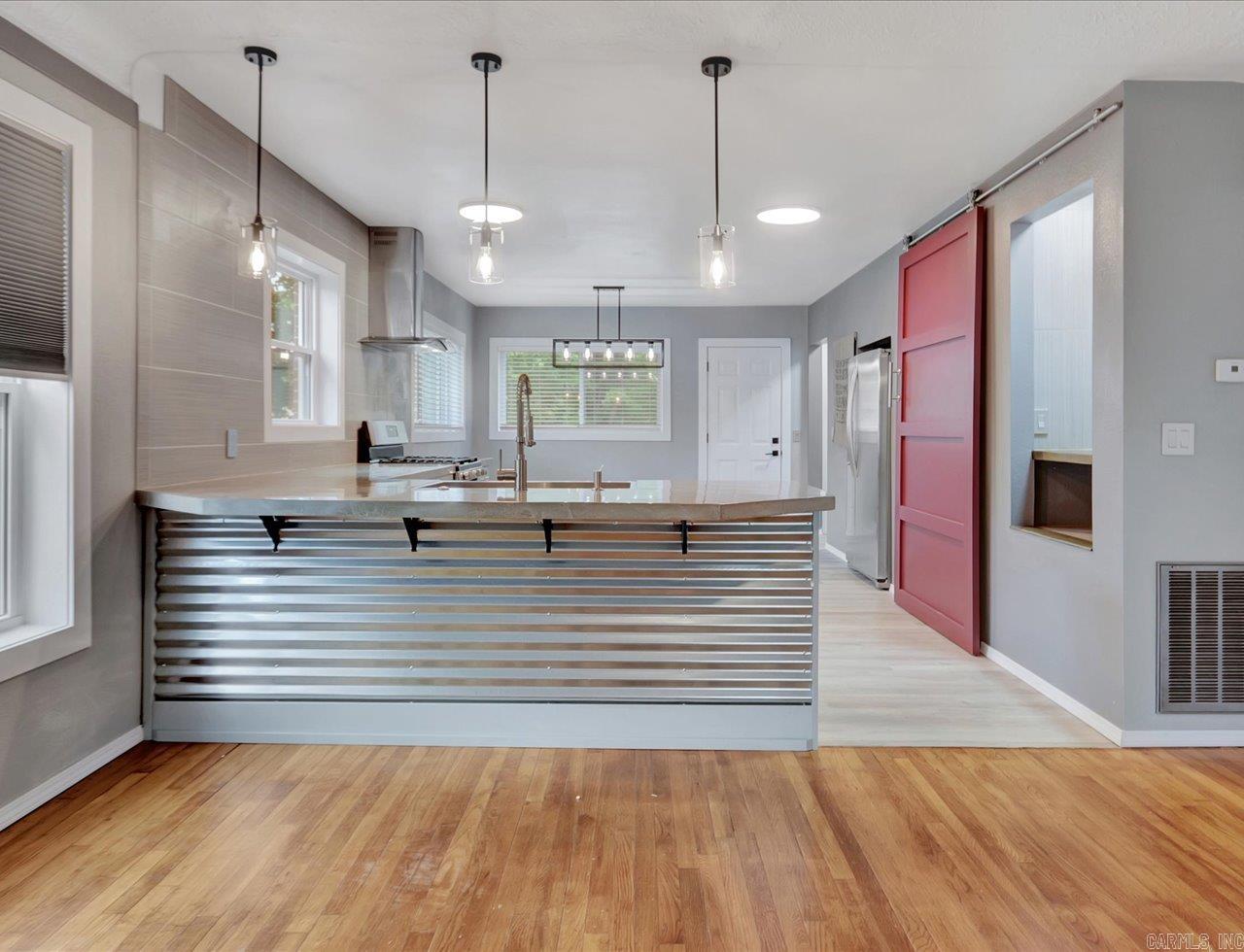 BARKERS - Residential