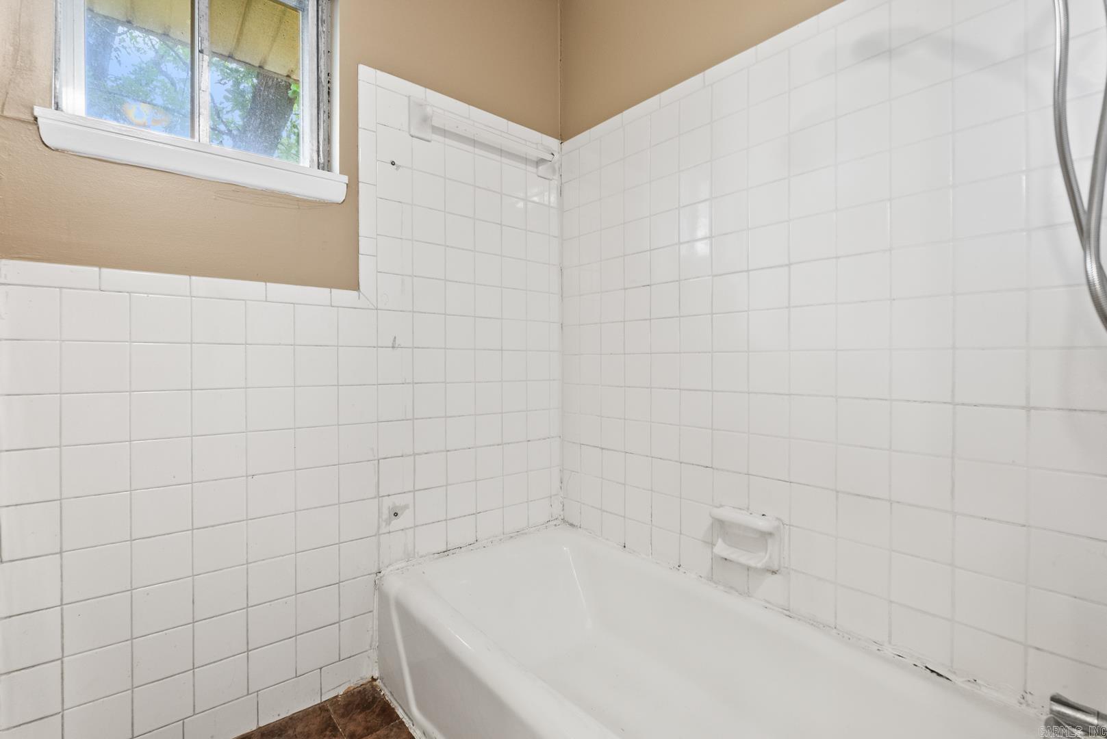 BROADVIEW - Residential