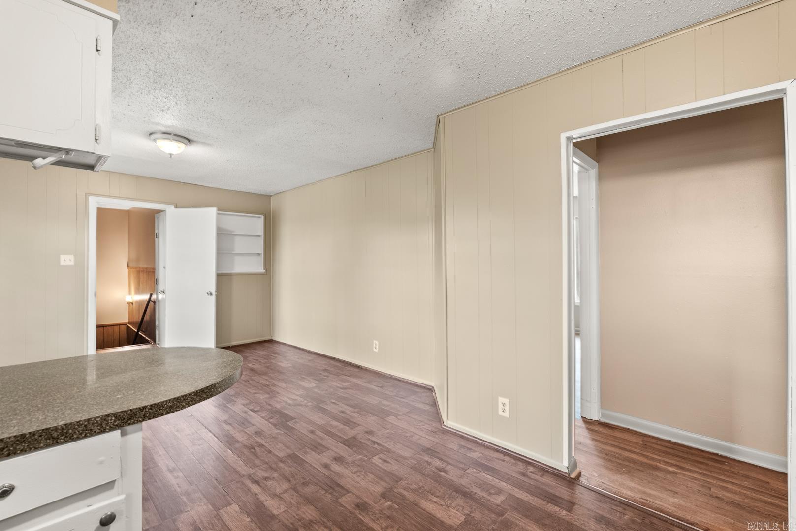 BROADVIEW - Residential