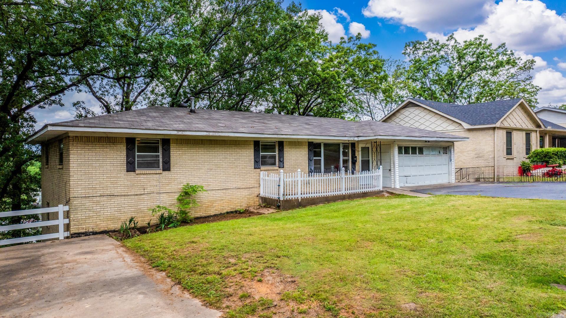 BROADVIEW - Residential