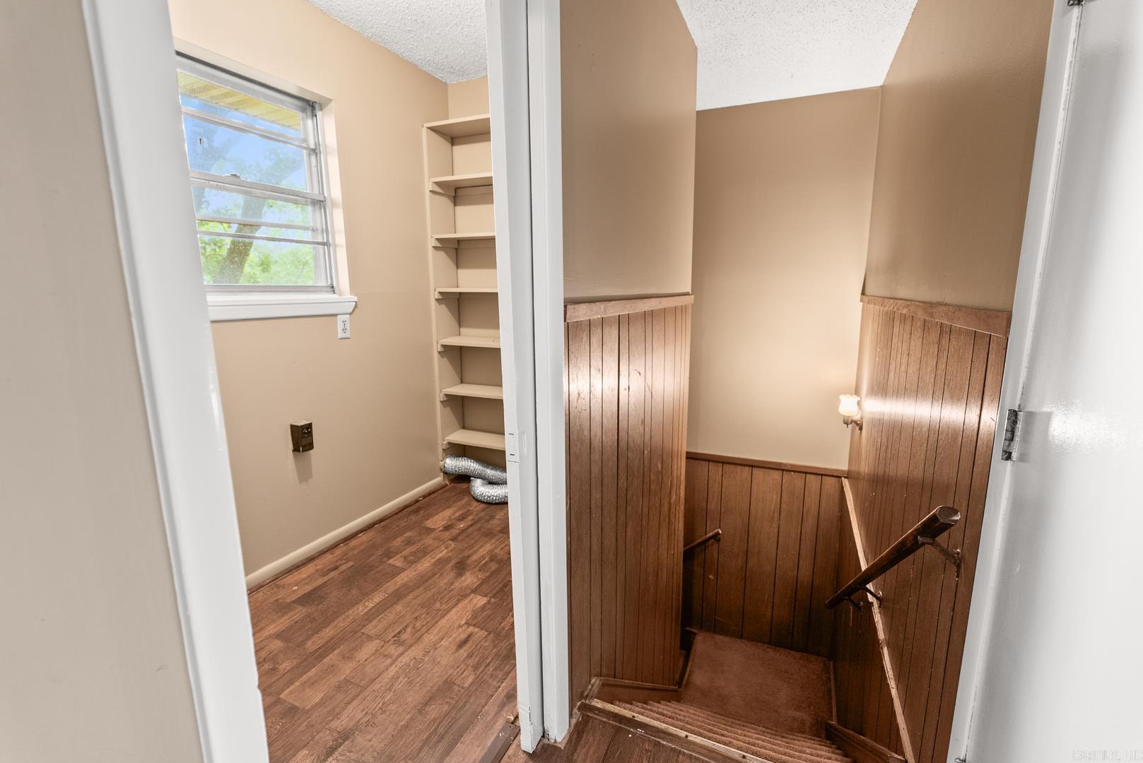 BROADVIEW - Residential