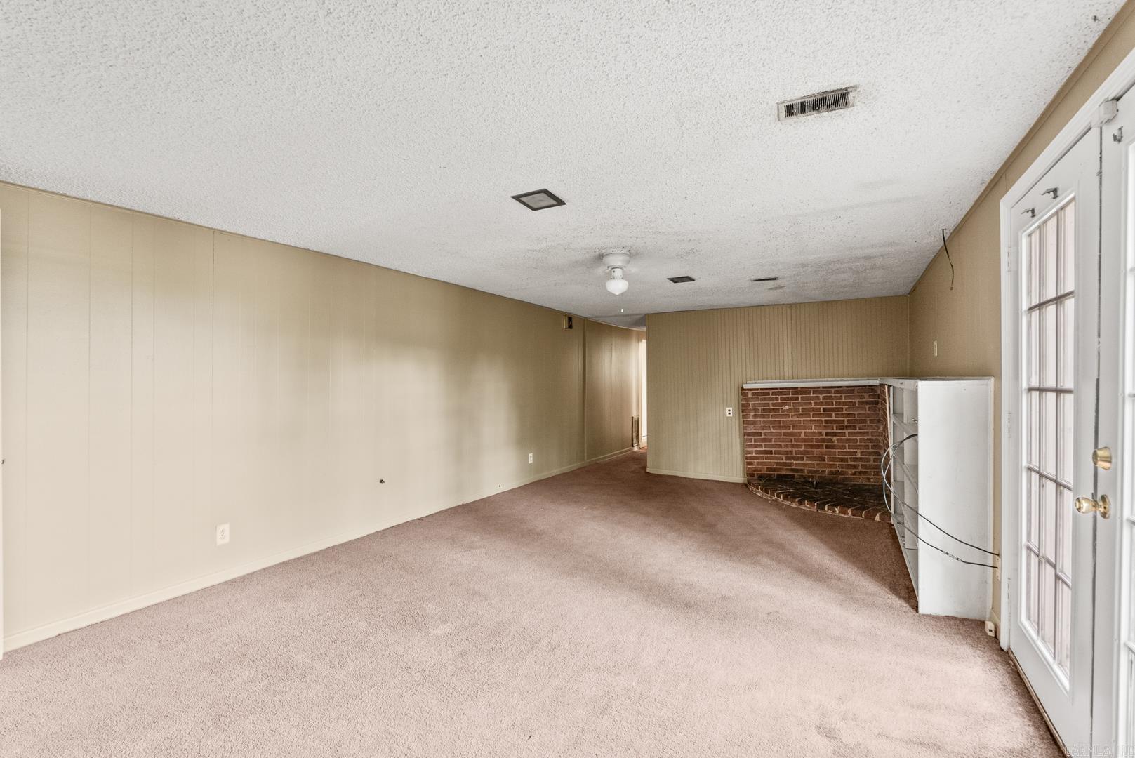 BROADVIEW - Residential