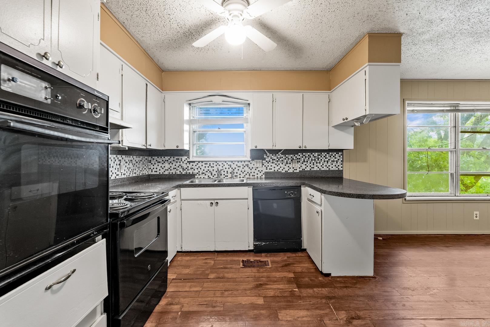 BROADVIEW - Residential