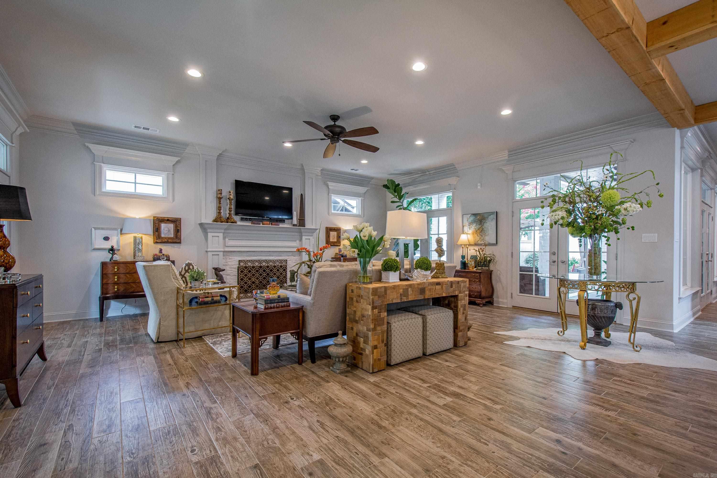 Elmcrest - Residential