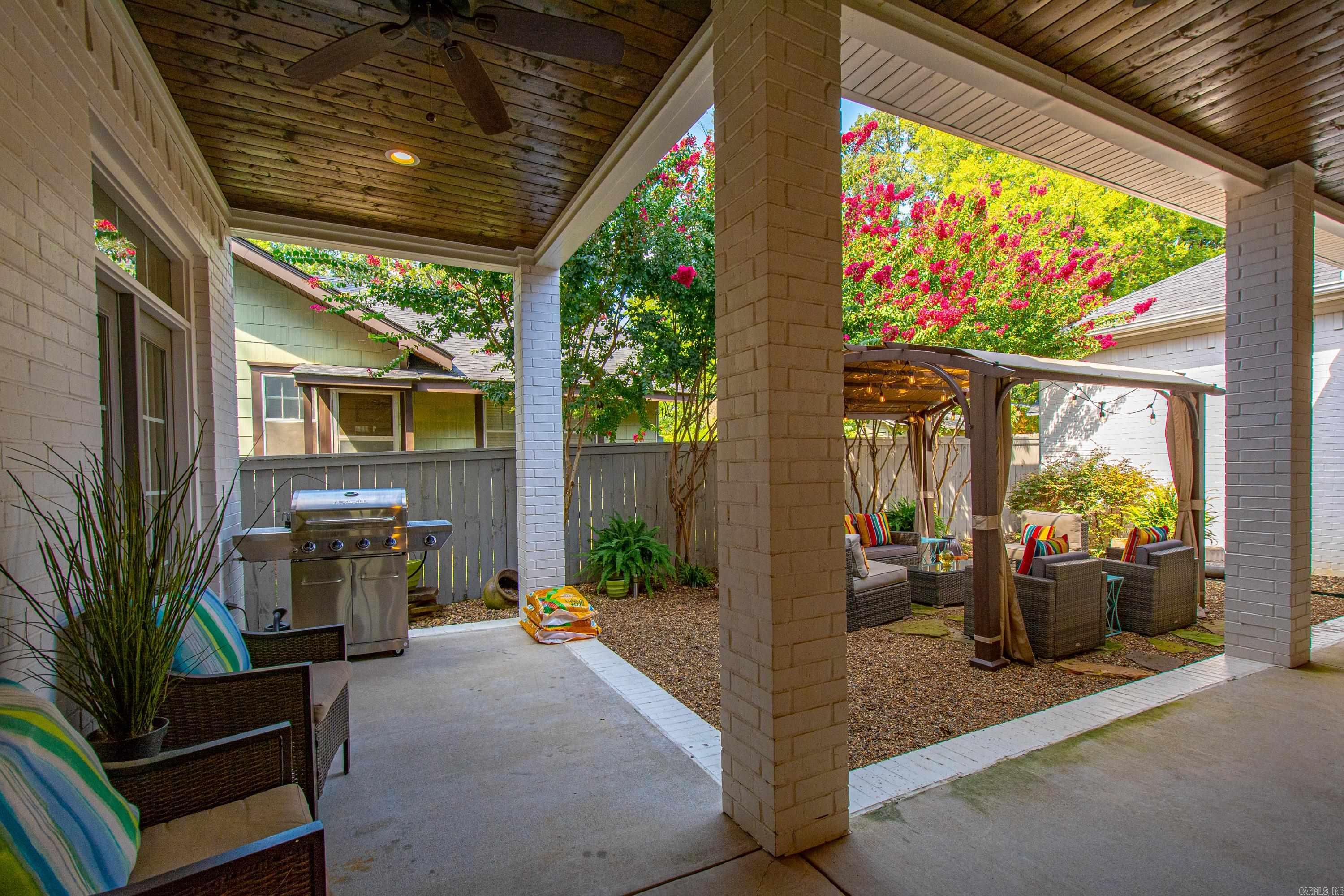 Elmcrest - Residential