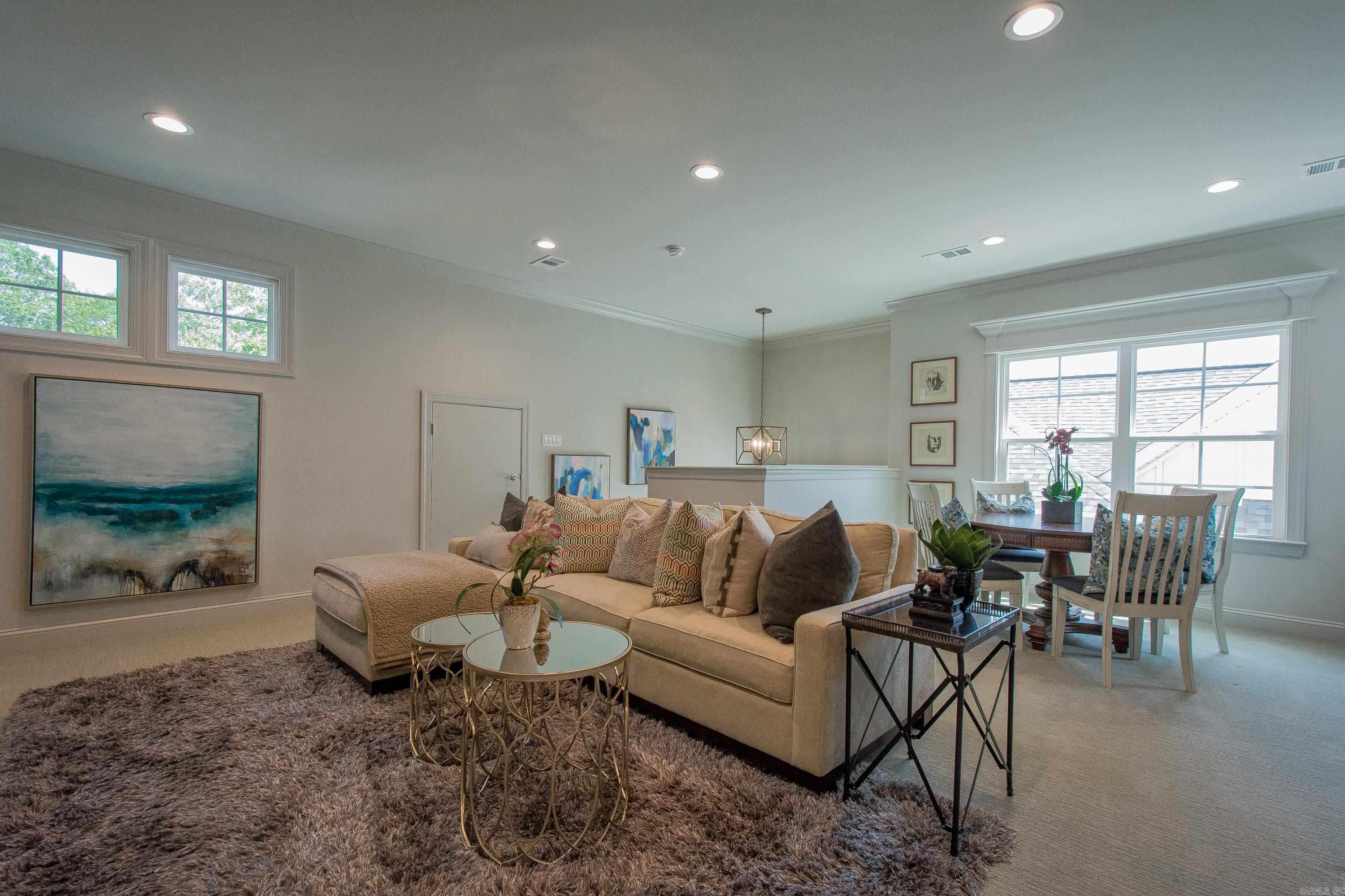 Elmcrest - Residential