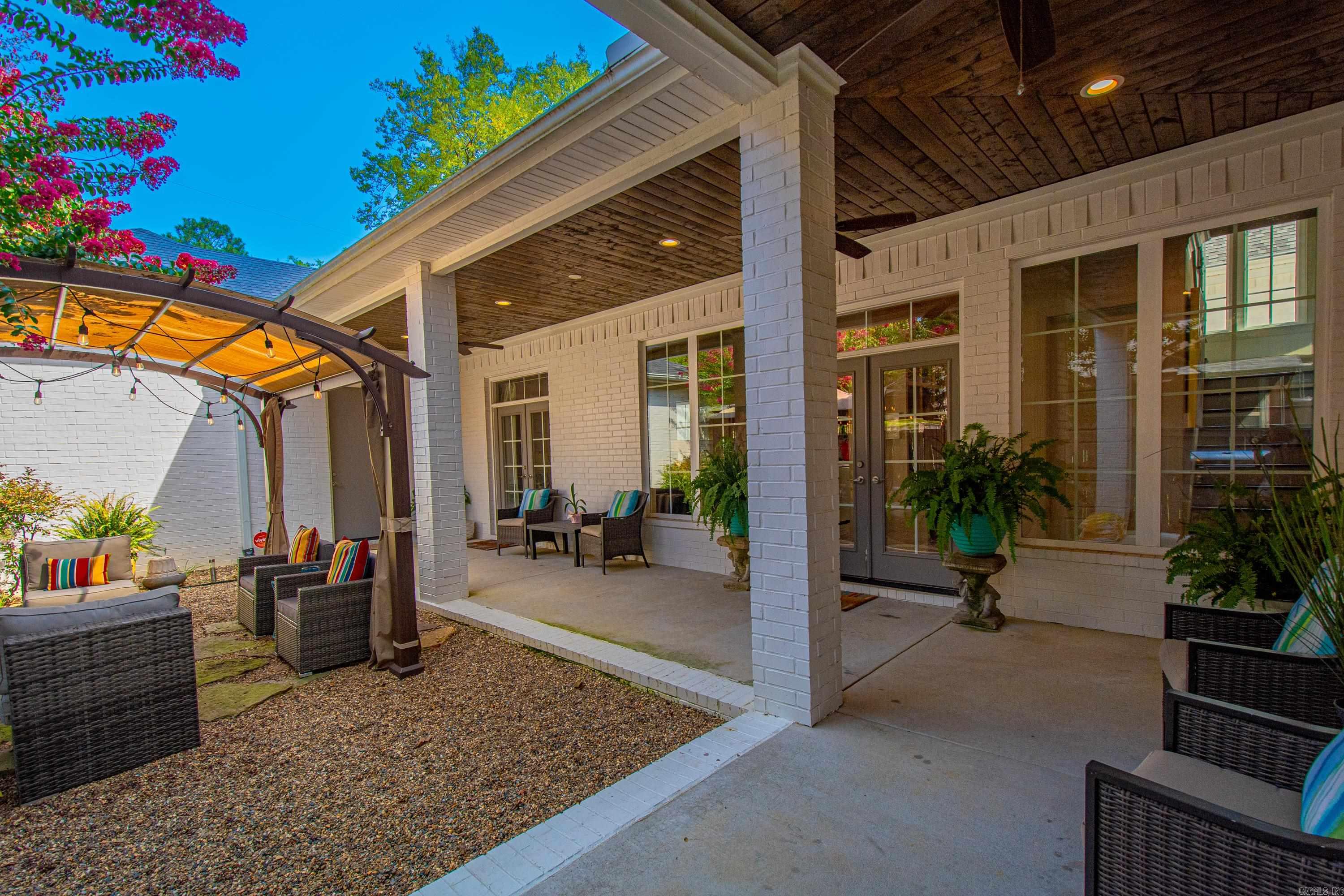 Elmcrest - Residential