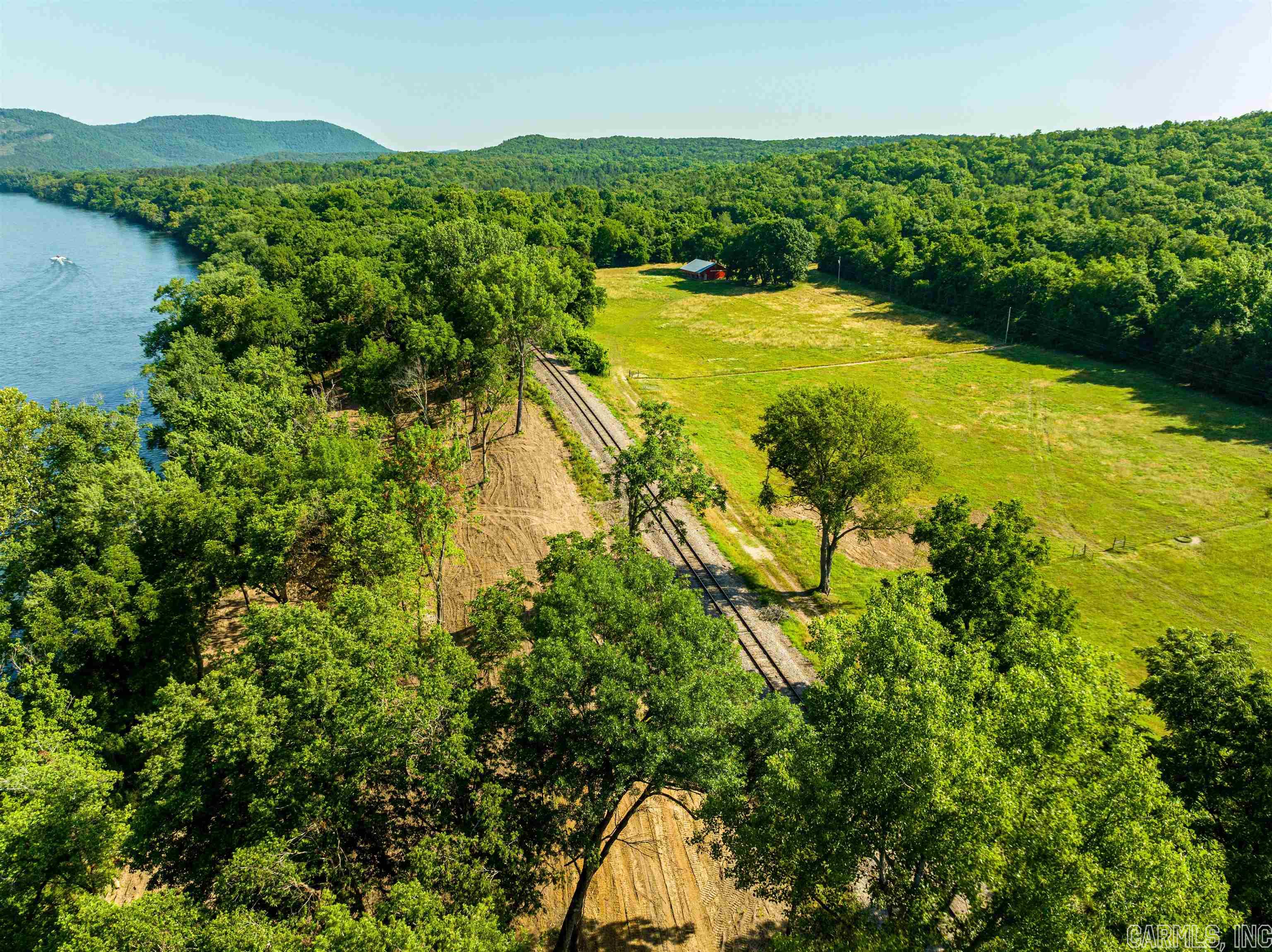 Metes & Bounds - Land