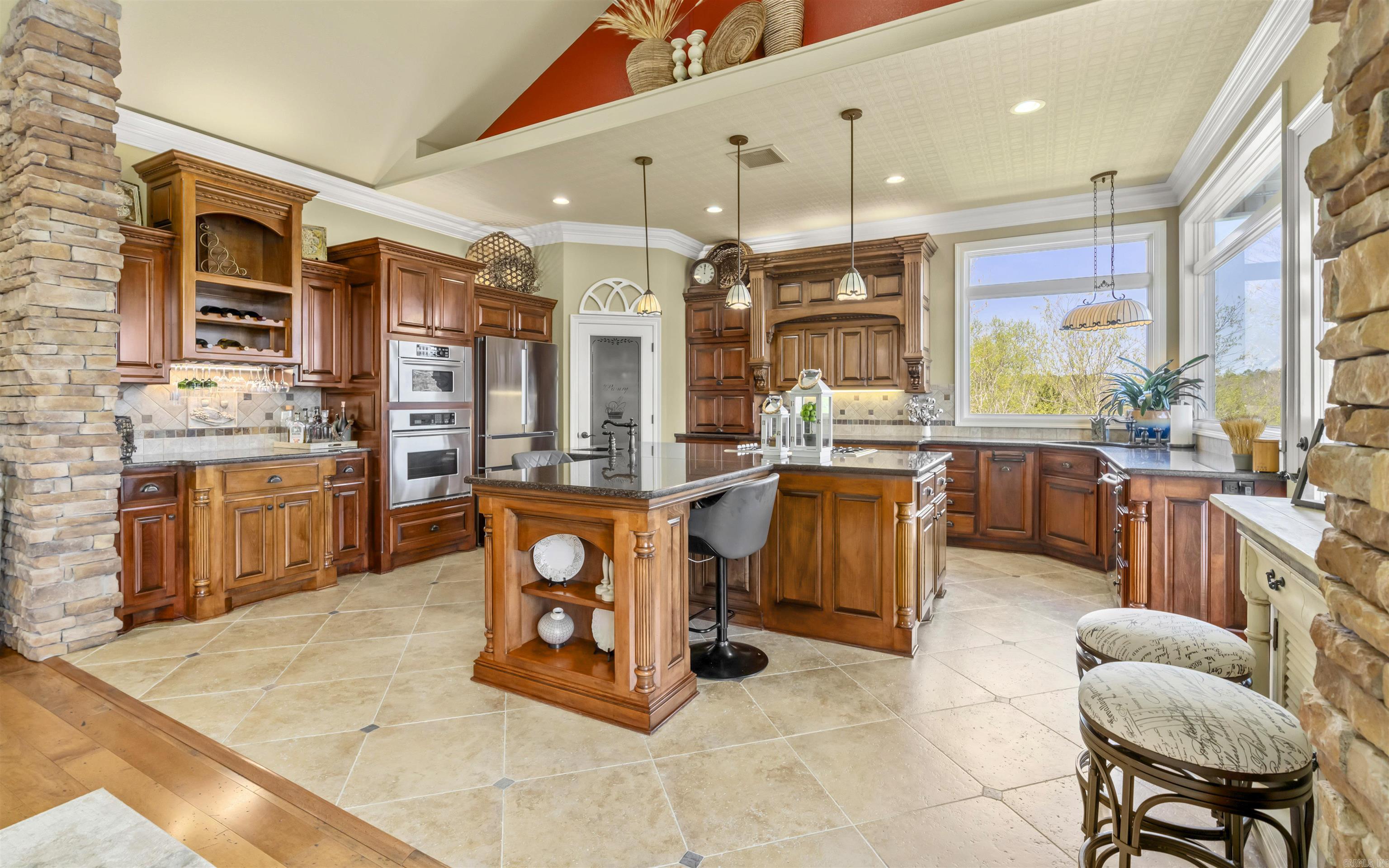 Isabella - Residential