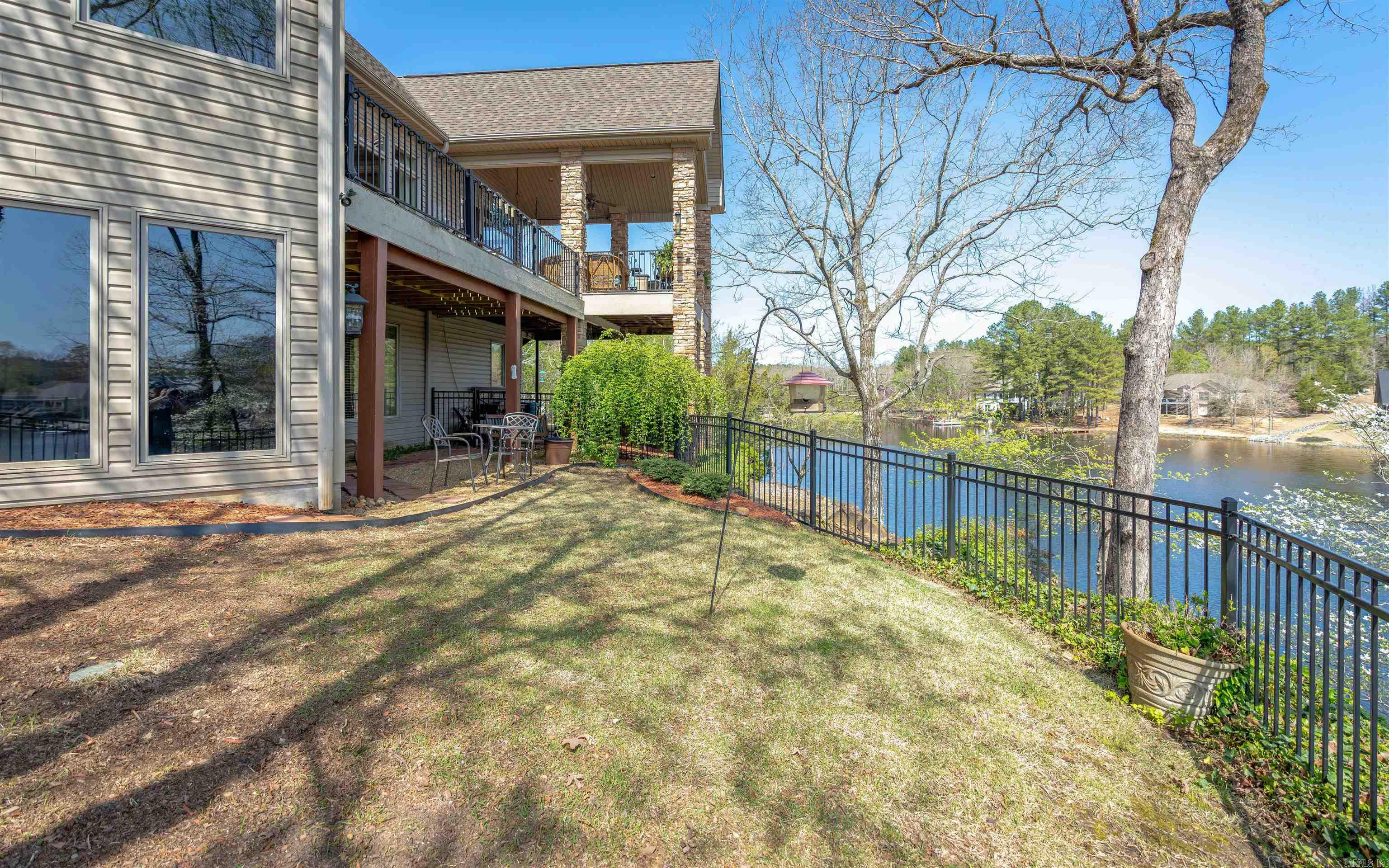 Isabella - Residential