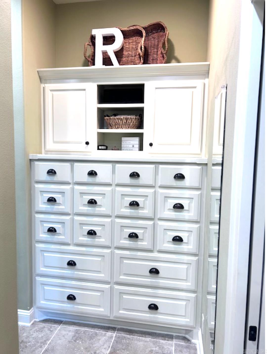 Isabella - Residential