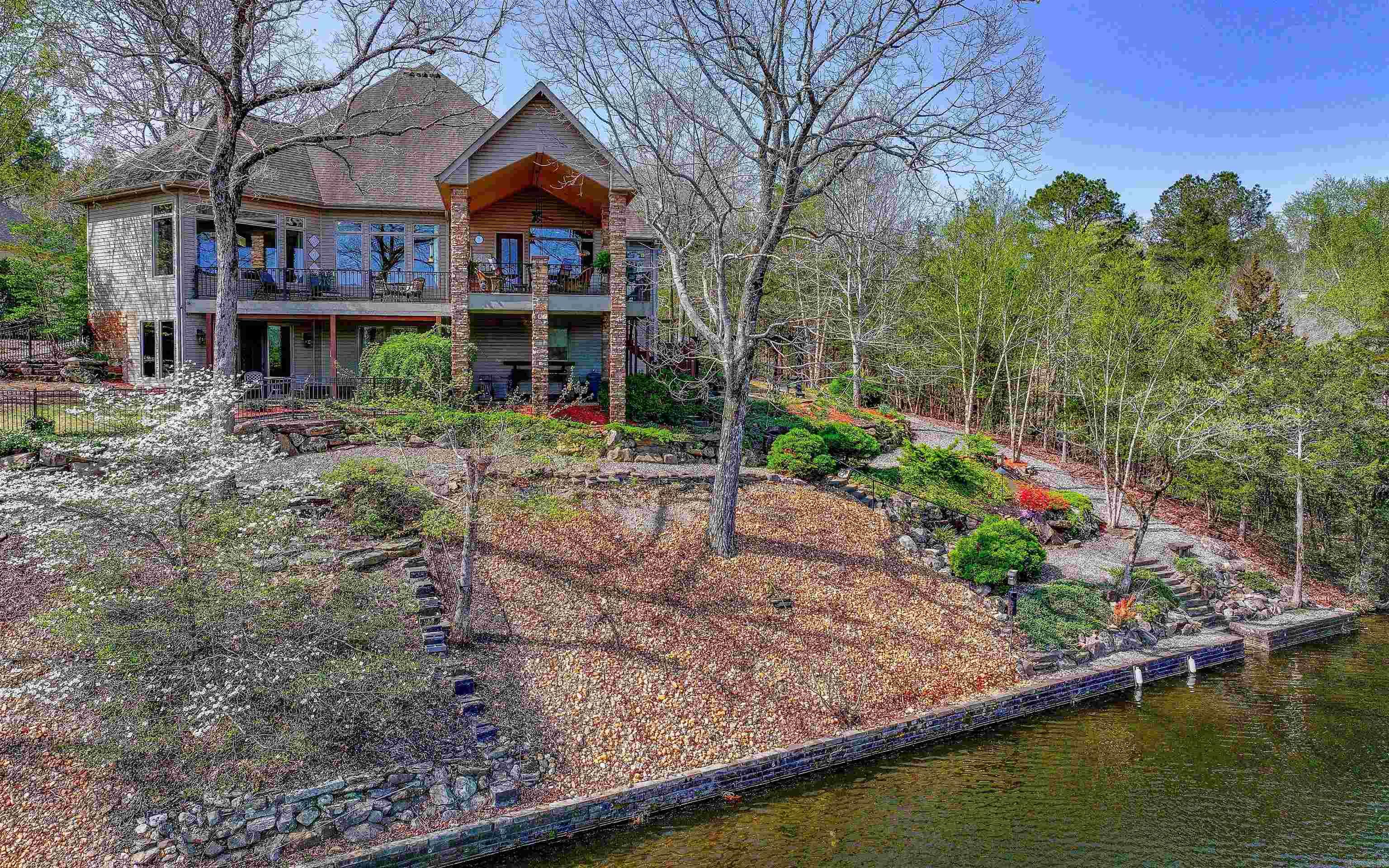 Isabella - Residential