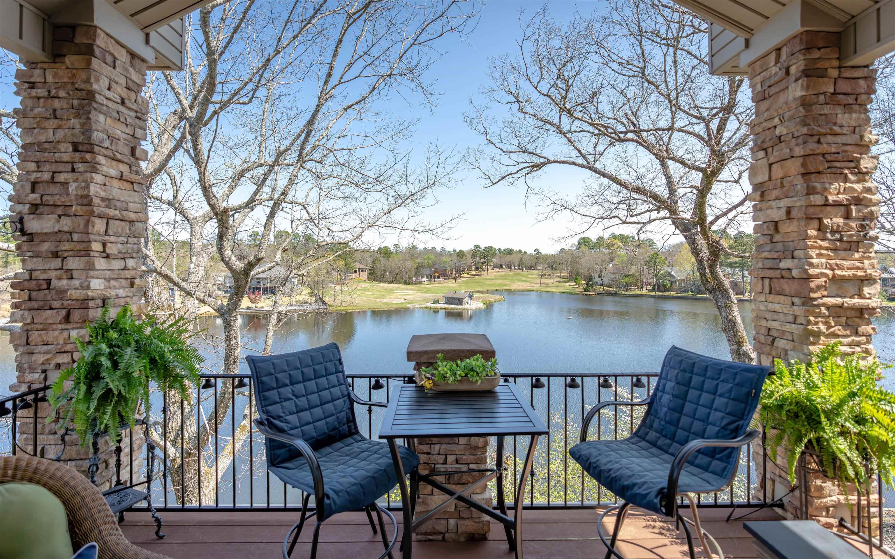 Isabella - Residential