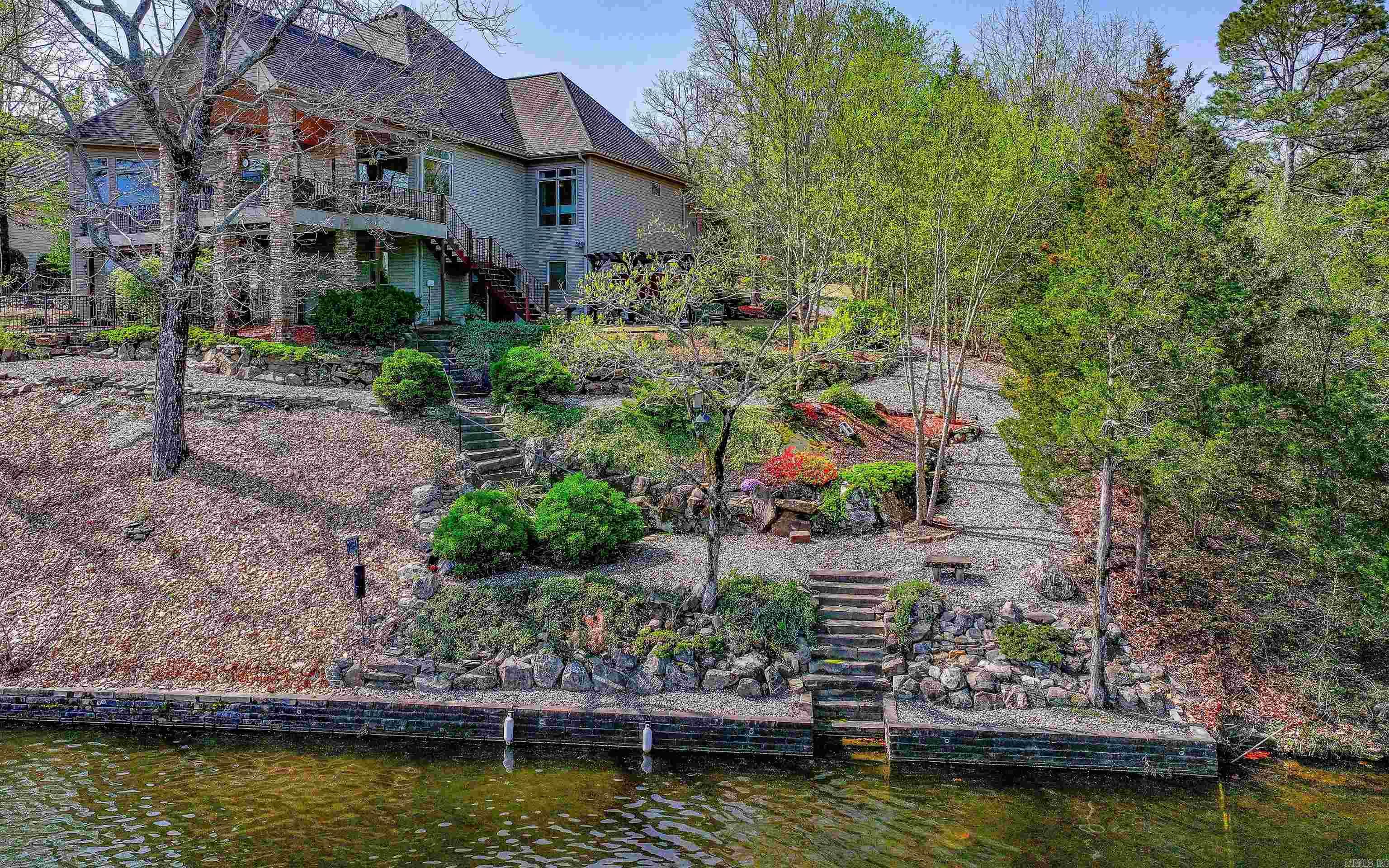 Isabella - Residential