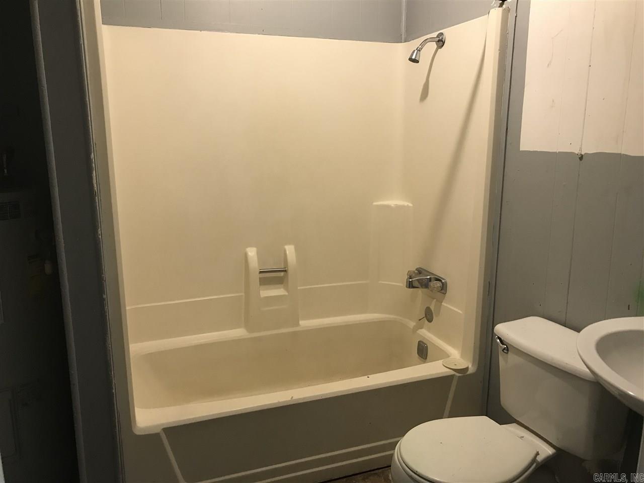 Not in Subdivision - Residential Lease