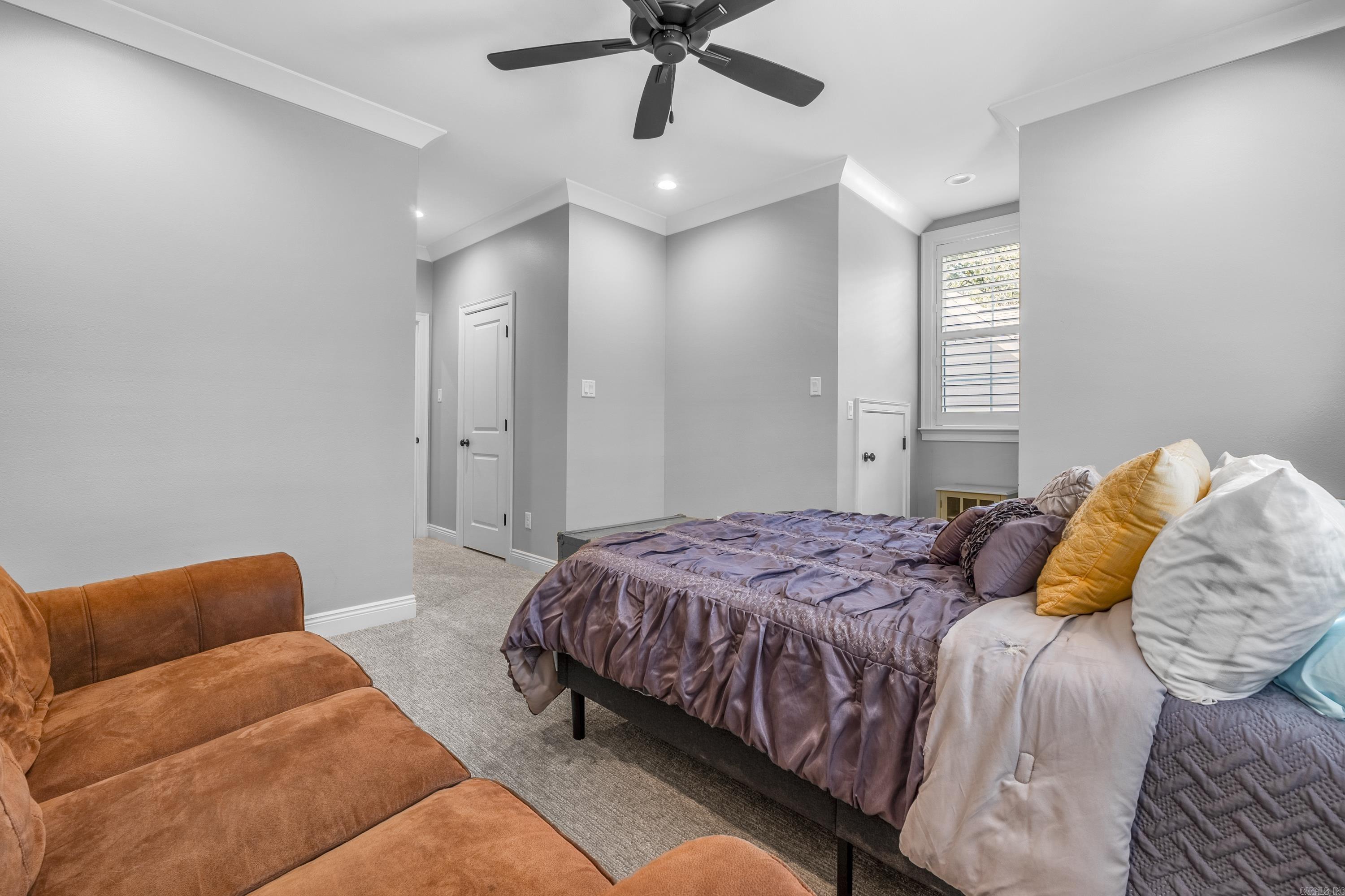 Hollywood - Residential