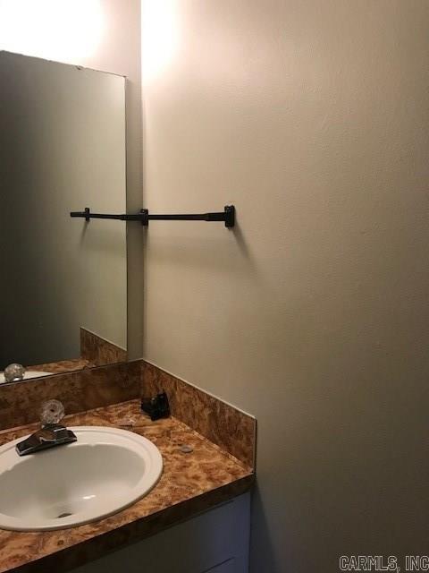 Kingspark to Cook Mountain Villa - Residential Lease