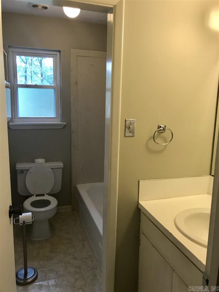 Kingspark to Cook Mountain Villa - Residential Lease