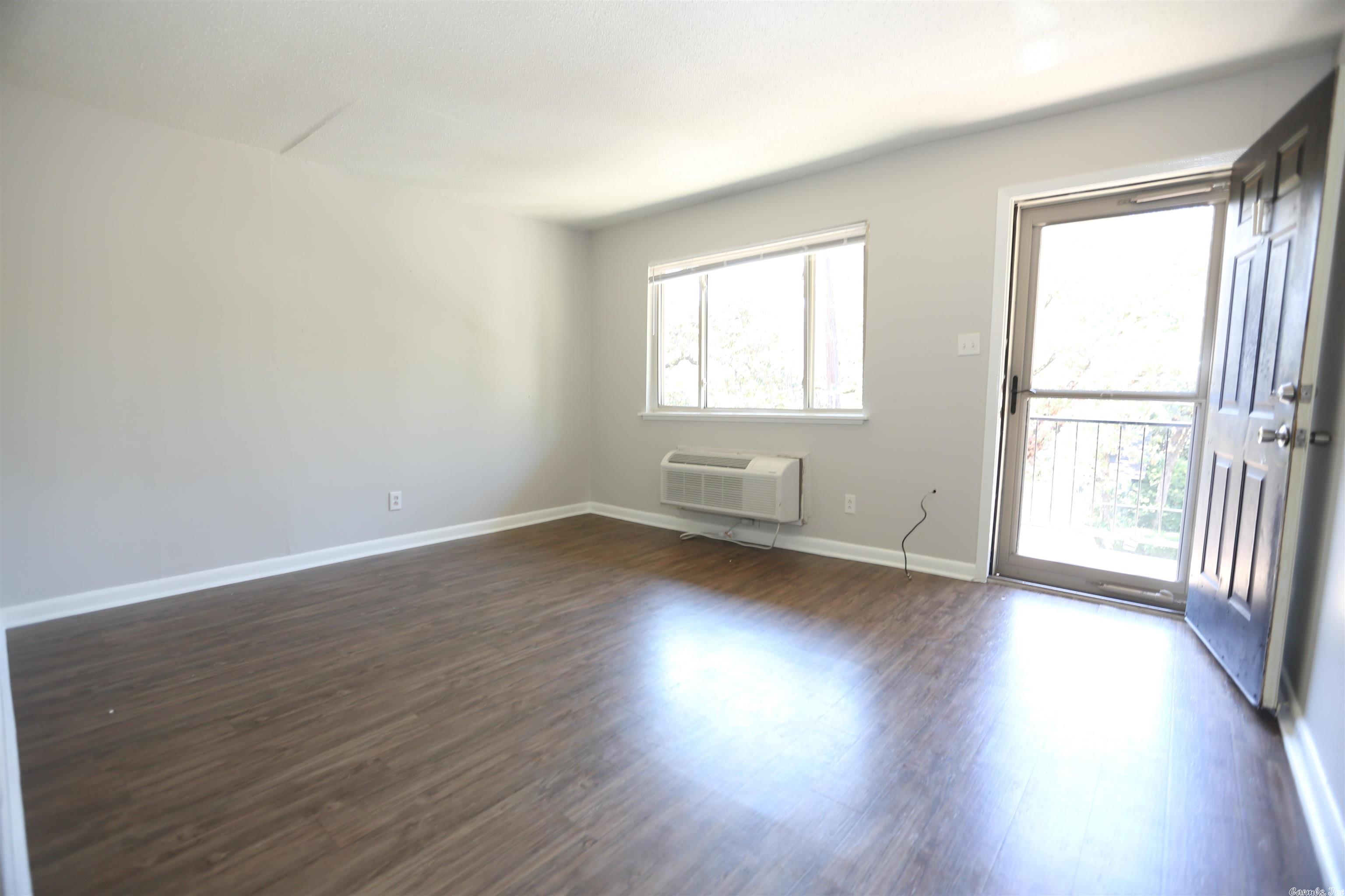 Pulaski Heights - Residential Lease