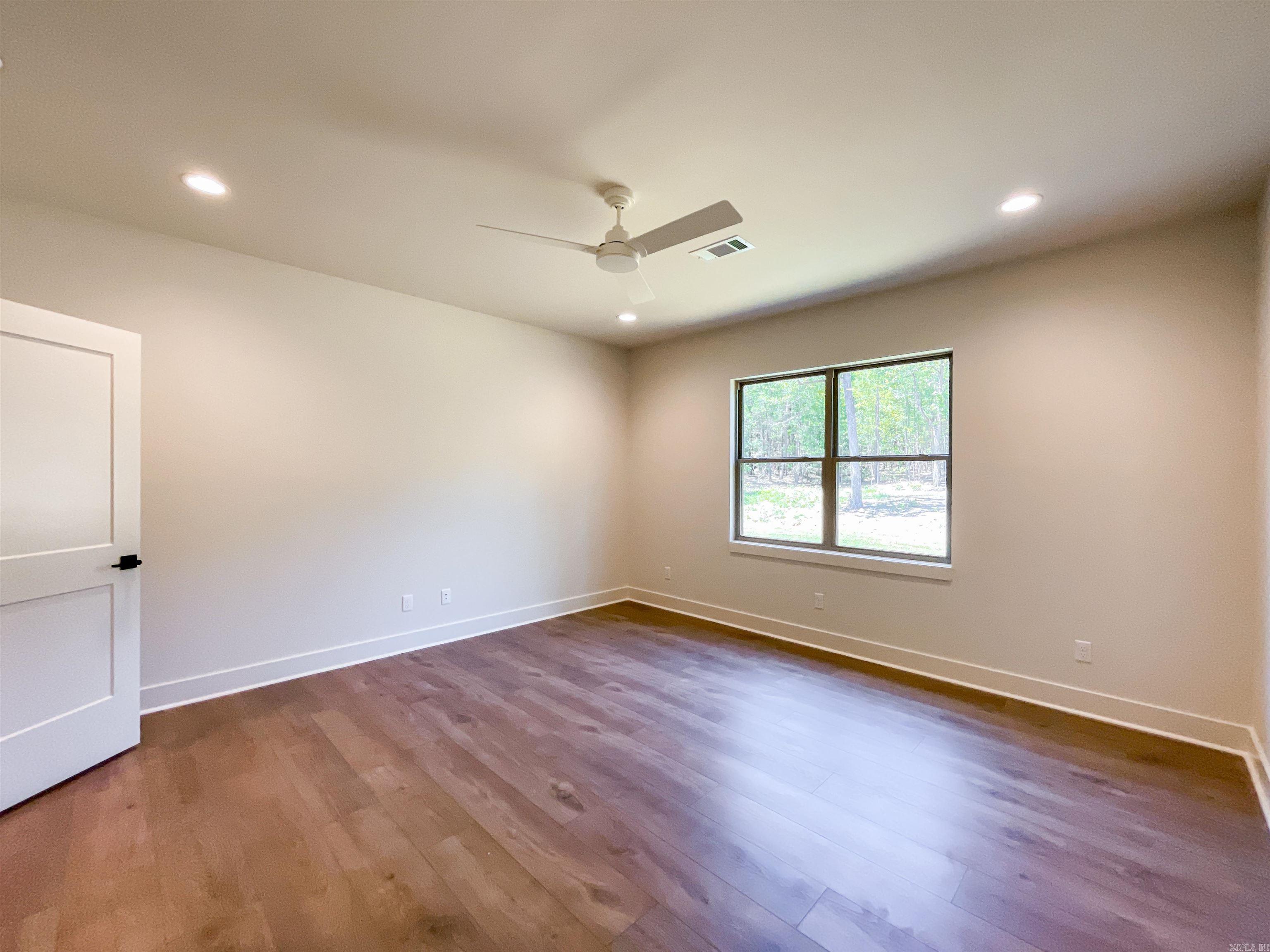 WATERVIEW ESTATES - Residential