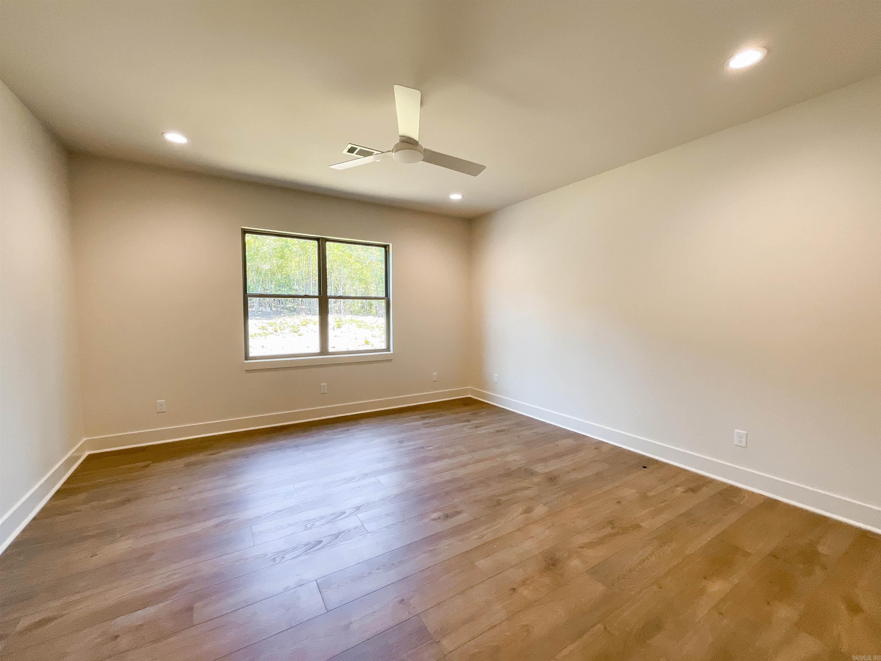 WATERVIEW ESTATES - Residential