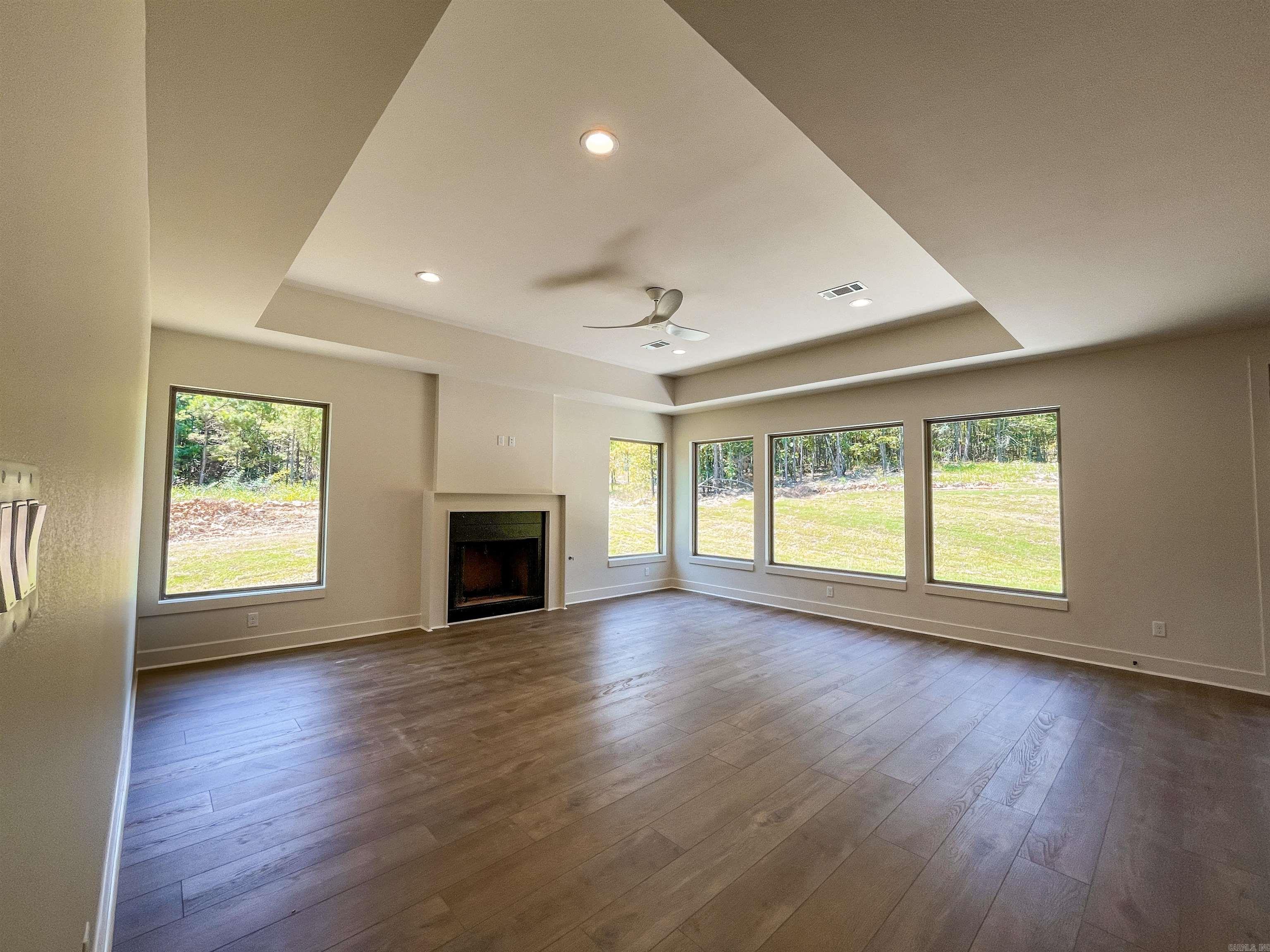 WATERVIEW ESTATES - Residential
